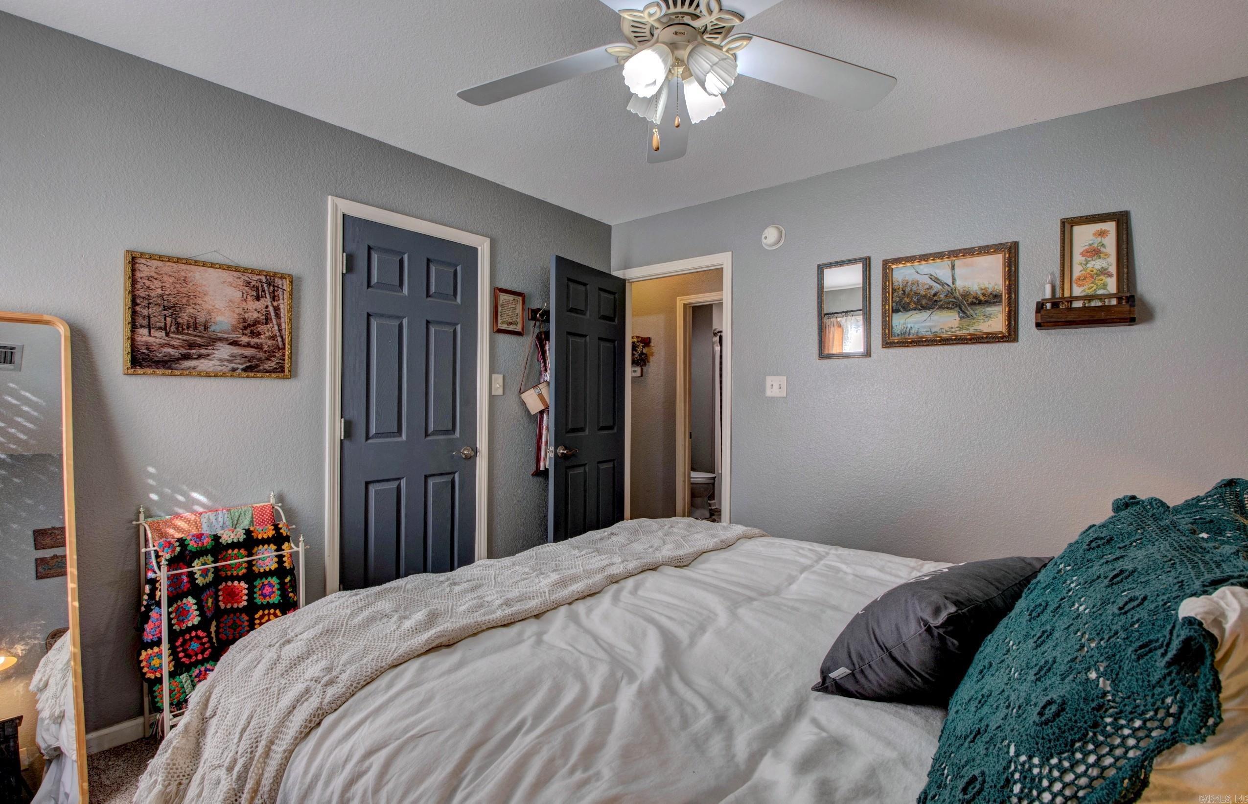 SILVER STREAK - Residential