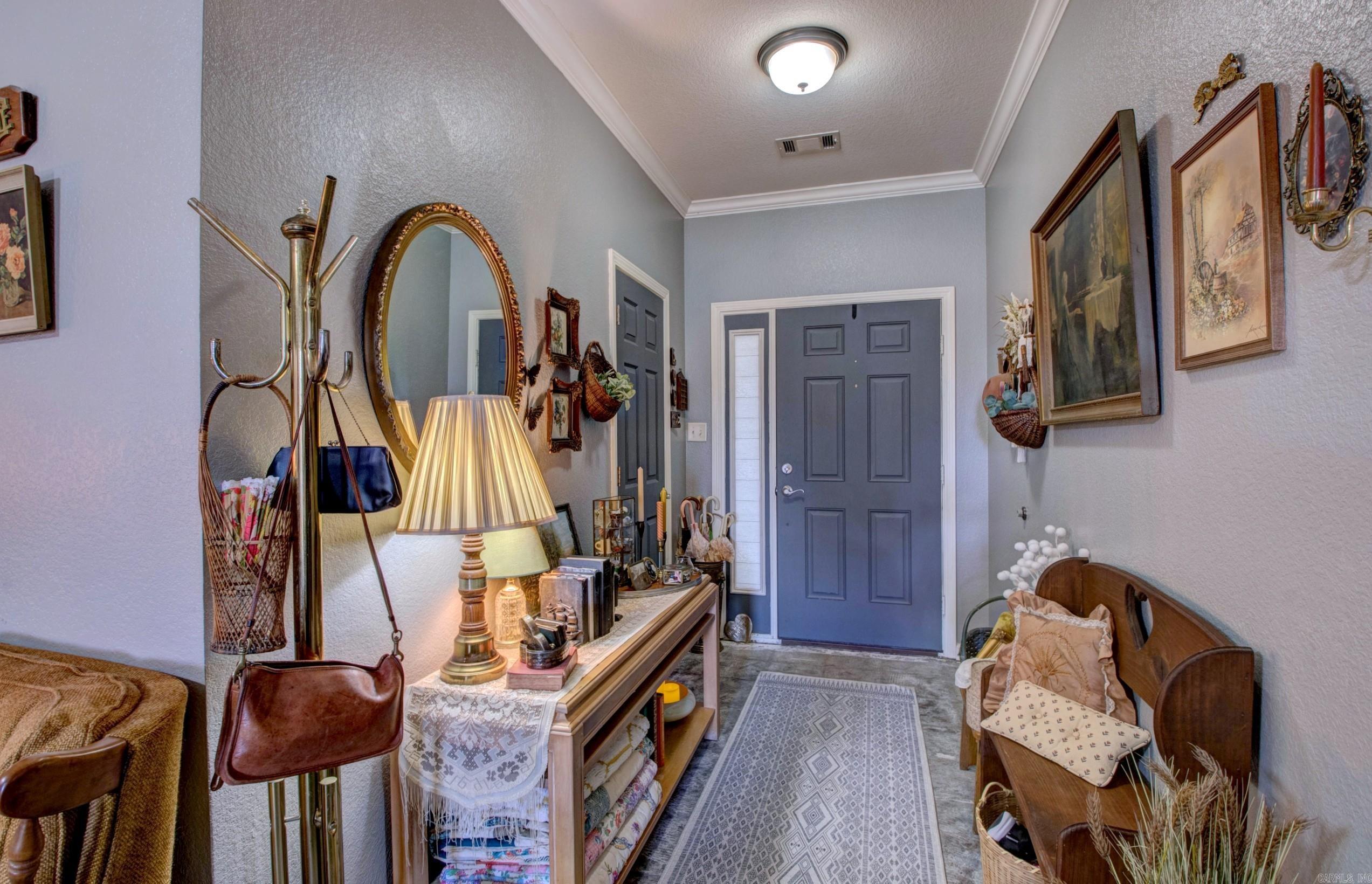 SILVER STREAK - Residential