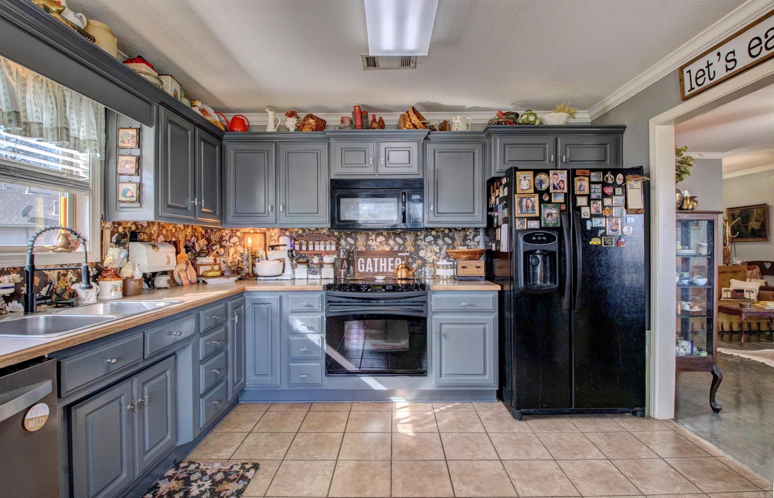 SILVER STREAK - Residential