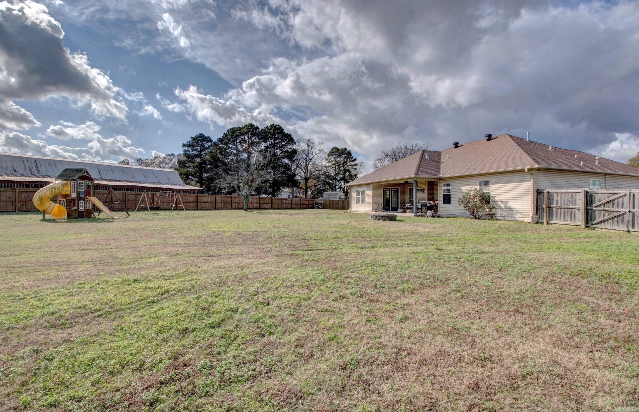 SILVER STREAK - Residential