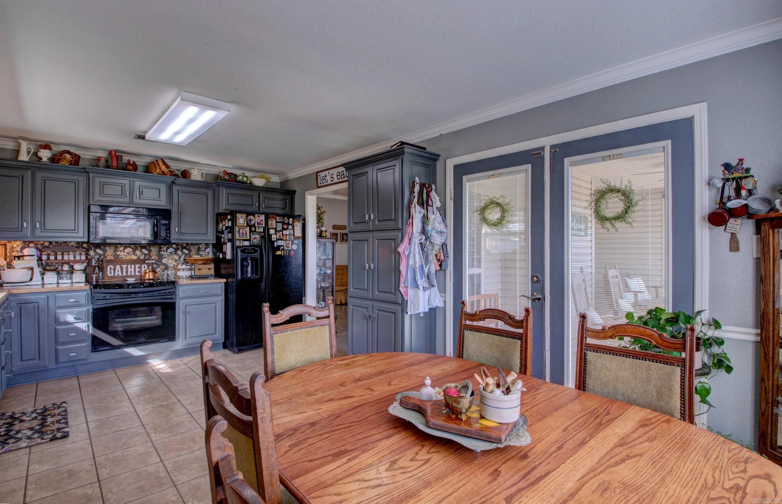 SILVER STREAK - Residential