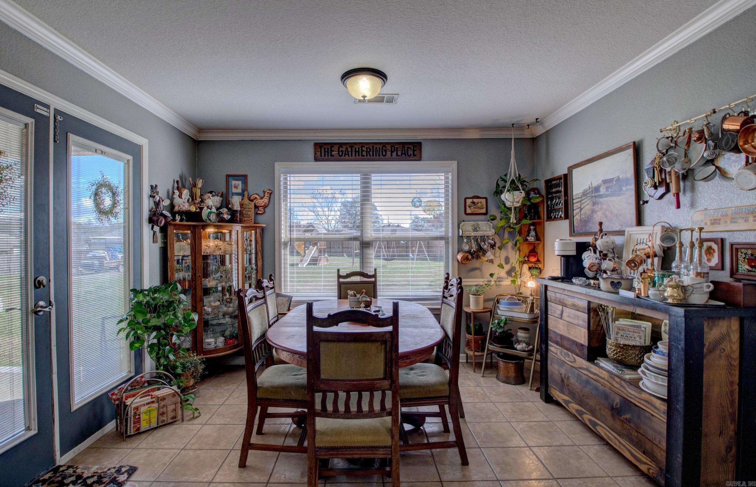 SILVER STREAK - Residential