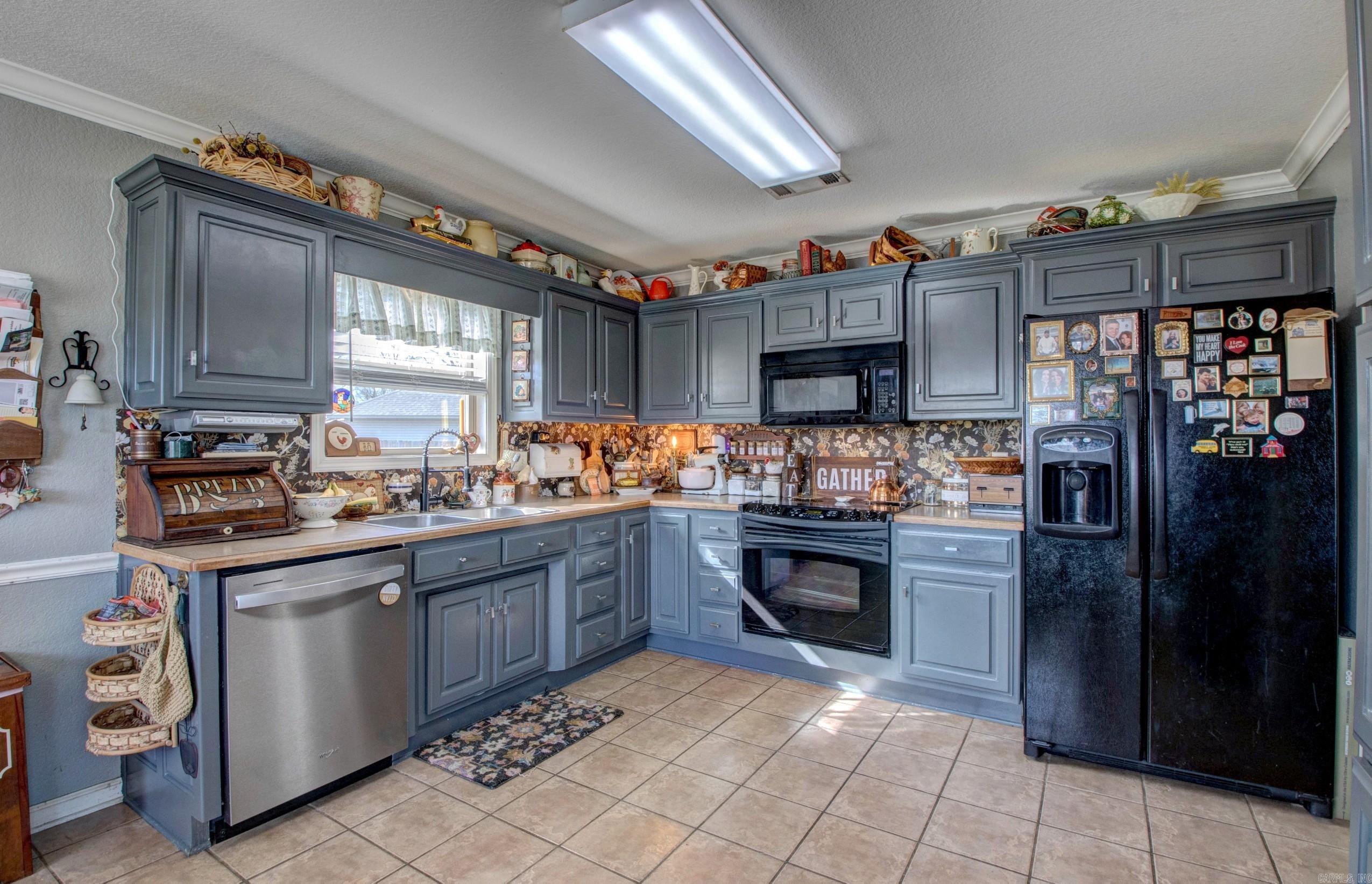 SILVER STREAK - Residential