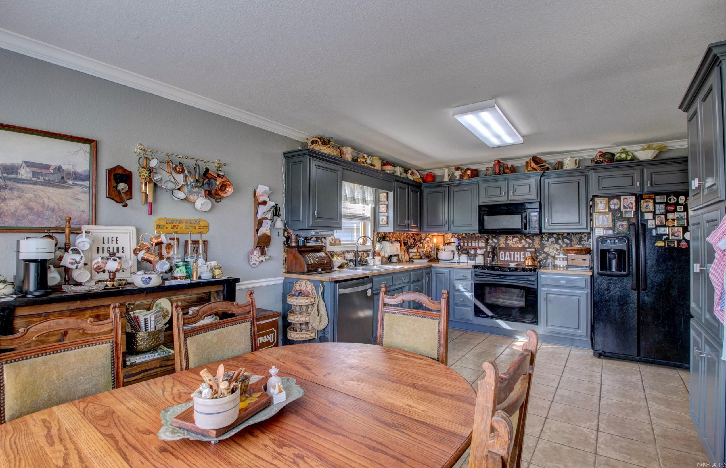 SILVER STREAK - Residential