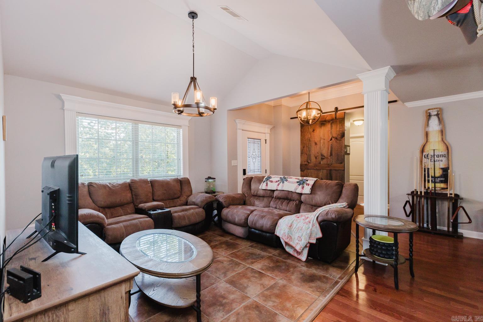 HURRICANE CREEK VALLEY - Residential