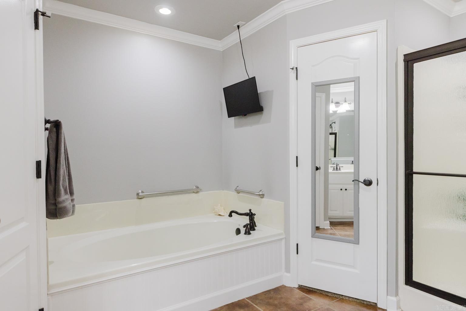 HURRICANE CREEK VALLEY - Residential