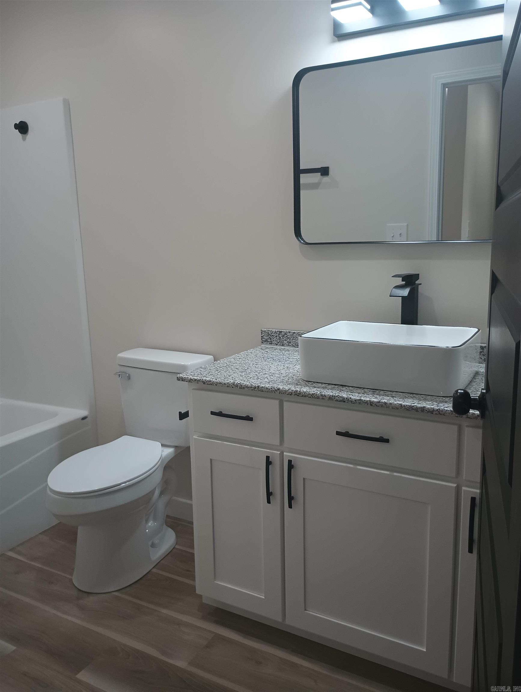 THORNE - Residential