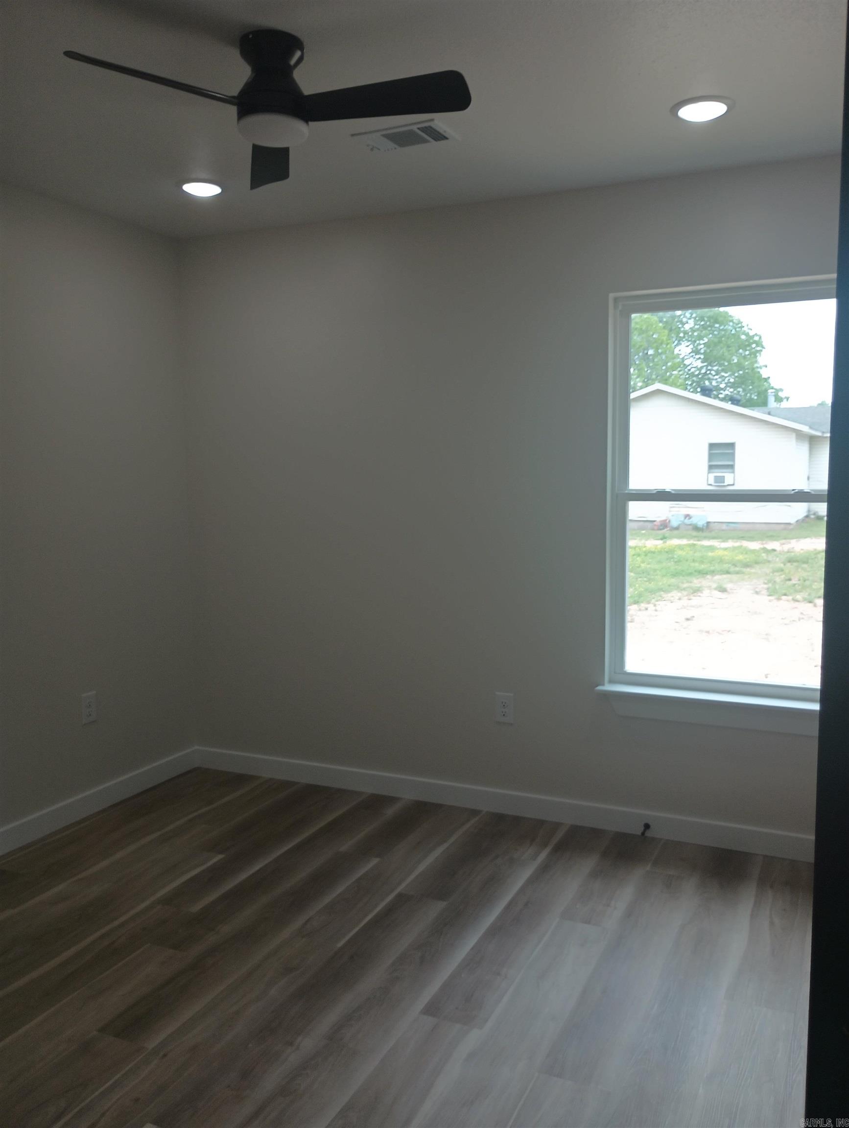 THORNE - Residential