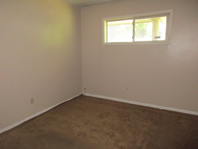 Sherwood Forest West - Residential