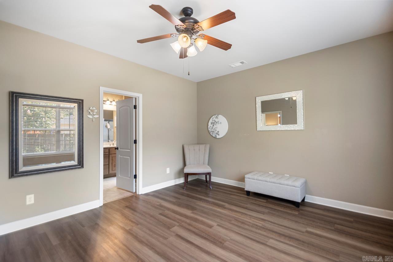 The Oaks at Heritage Farm - Residential