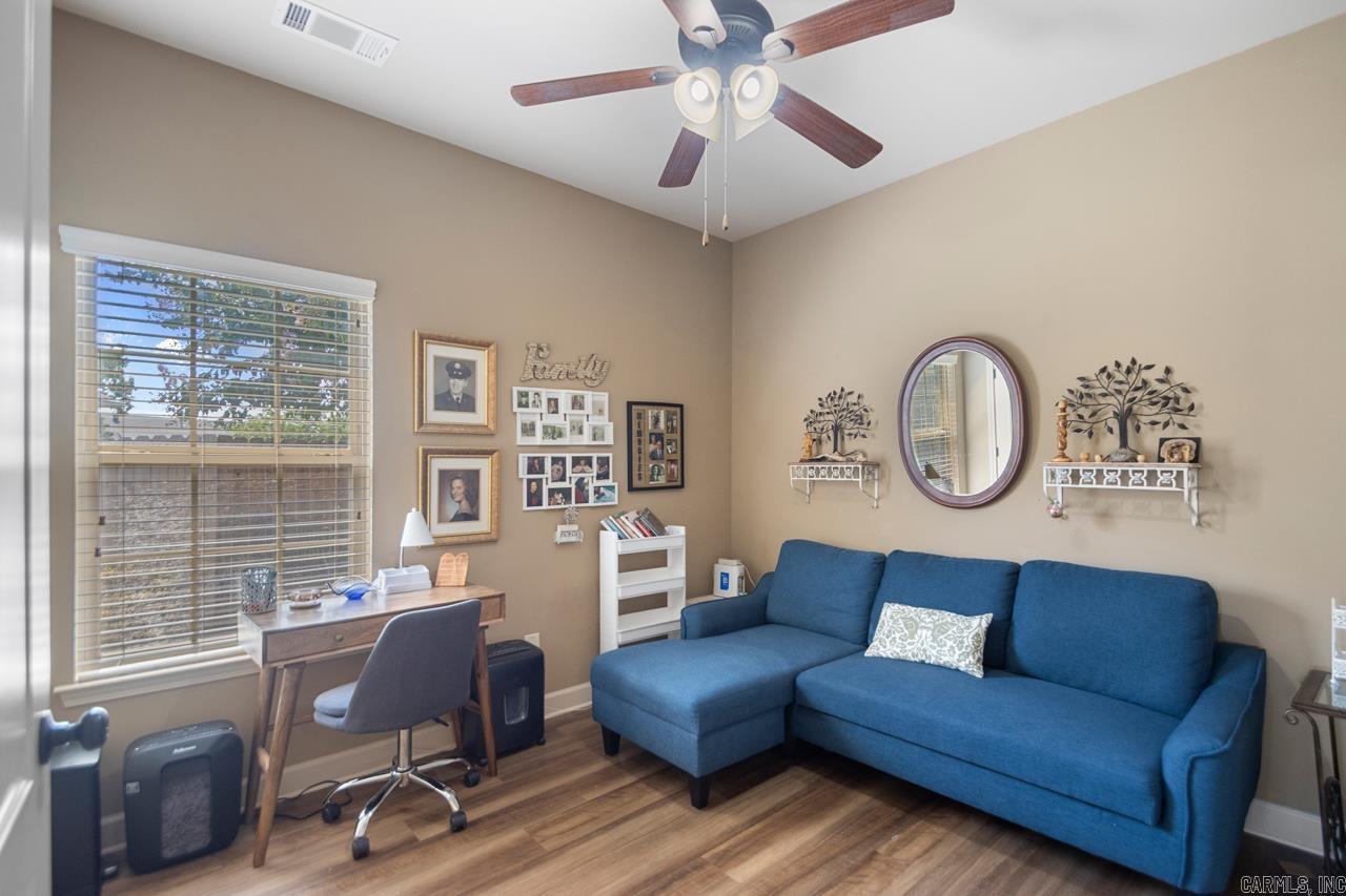 The Oaks at Heritage Farm - Residential