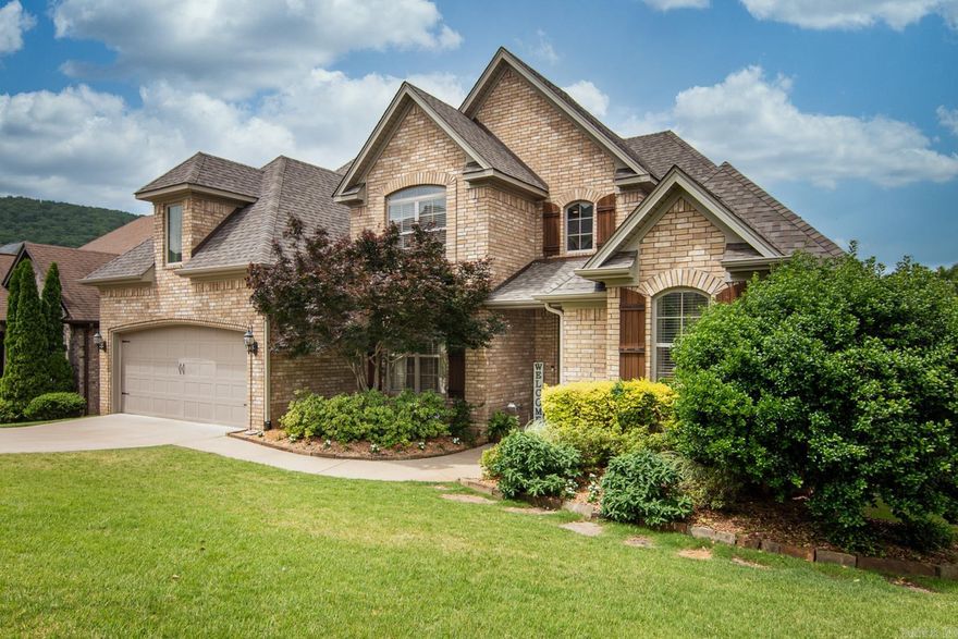 Fabulous home that was meticulously maintained.  UNDER CONTRACT, BEFORE LISTED