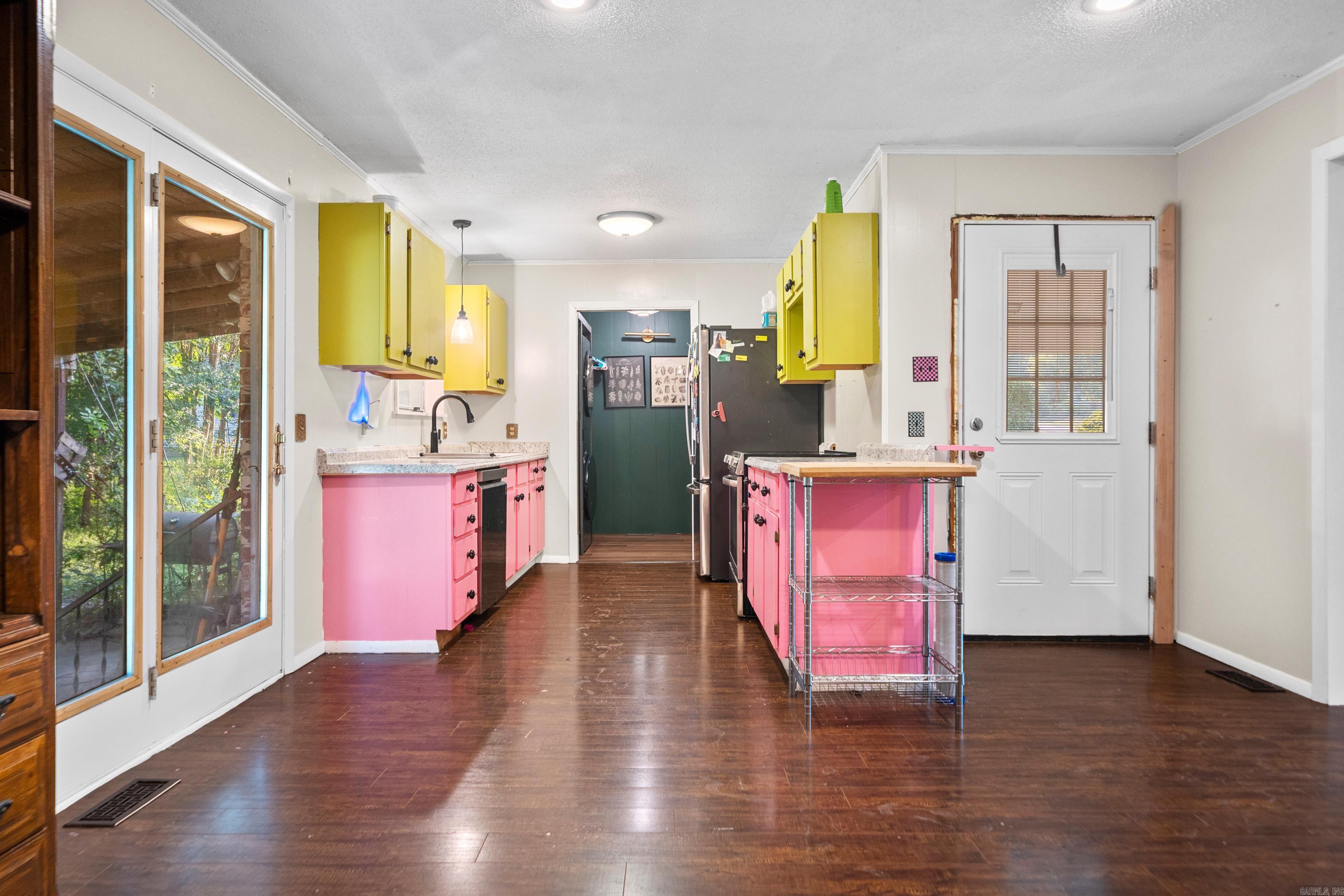 Pine Park - Residential