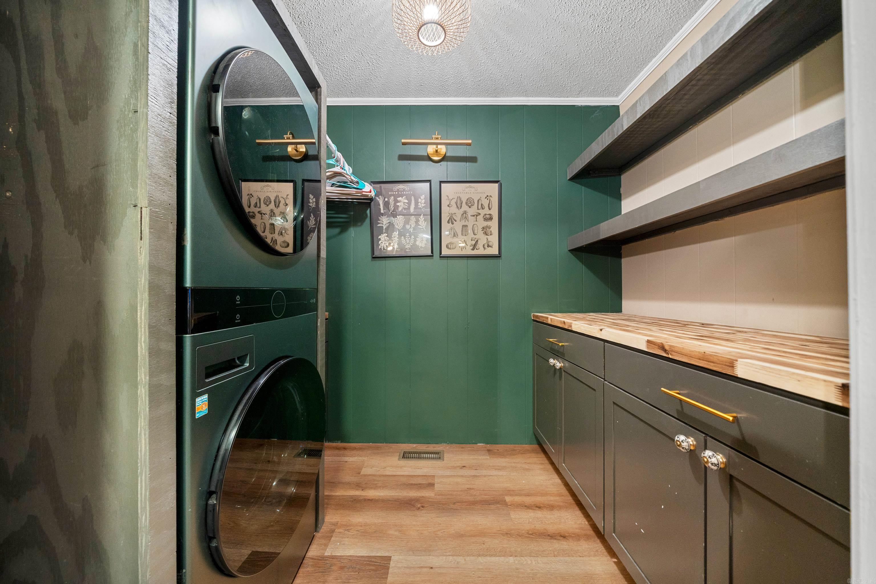 Pine Park - Residential