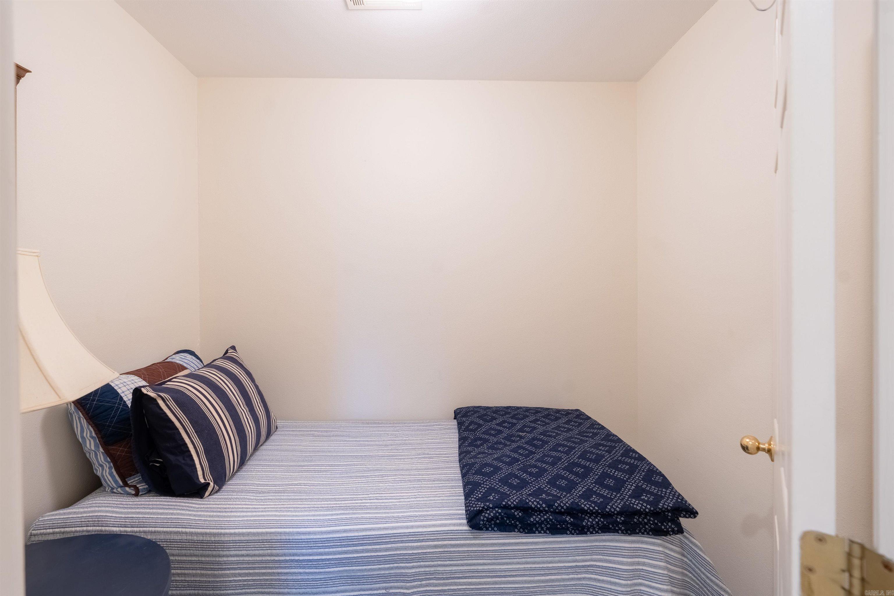 EI: ROND POINT - Residential