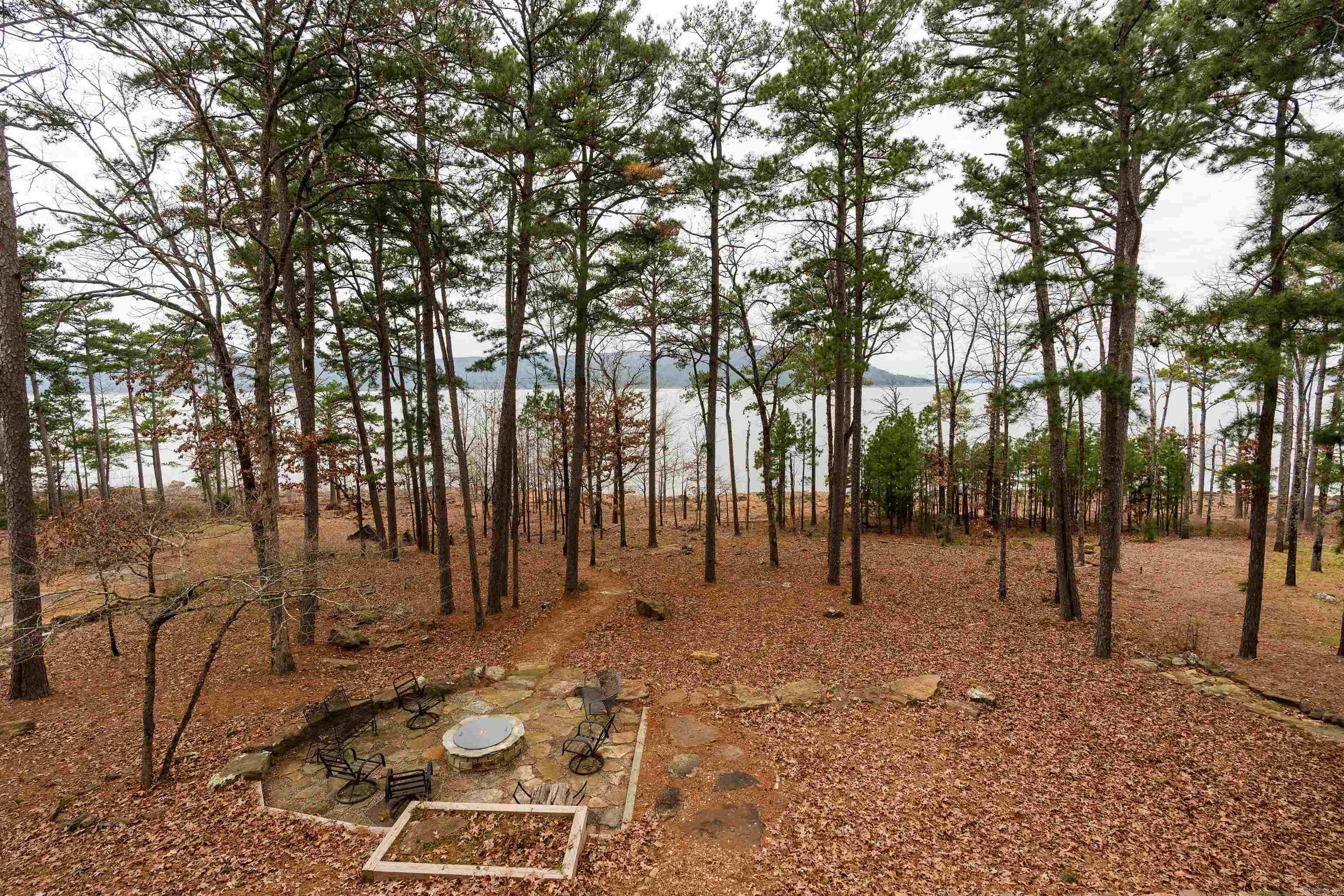 EI: ROND POINT - Residential