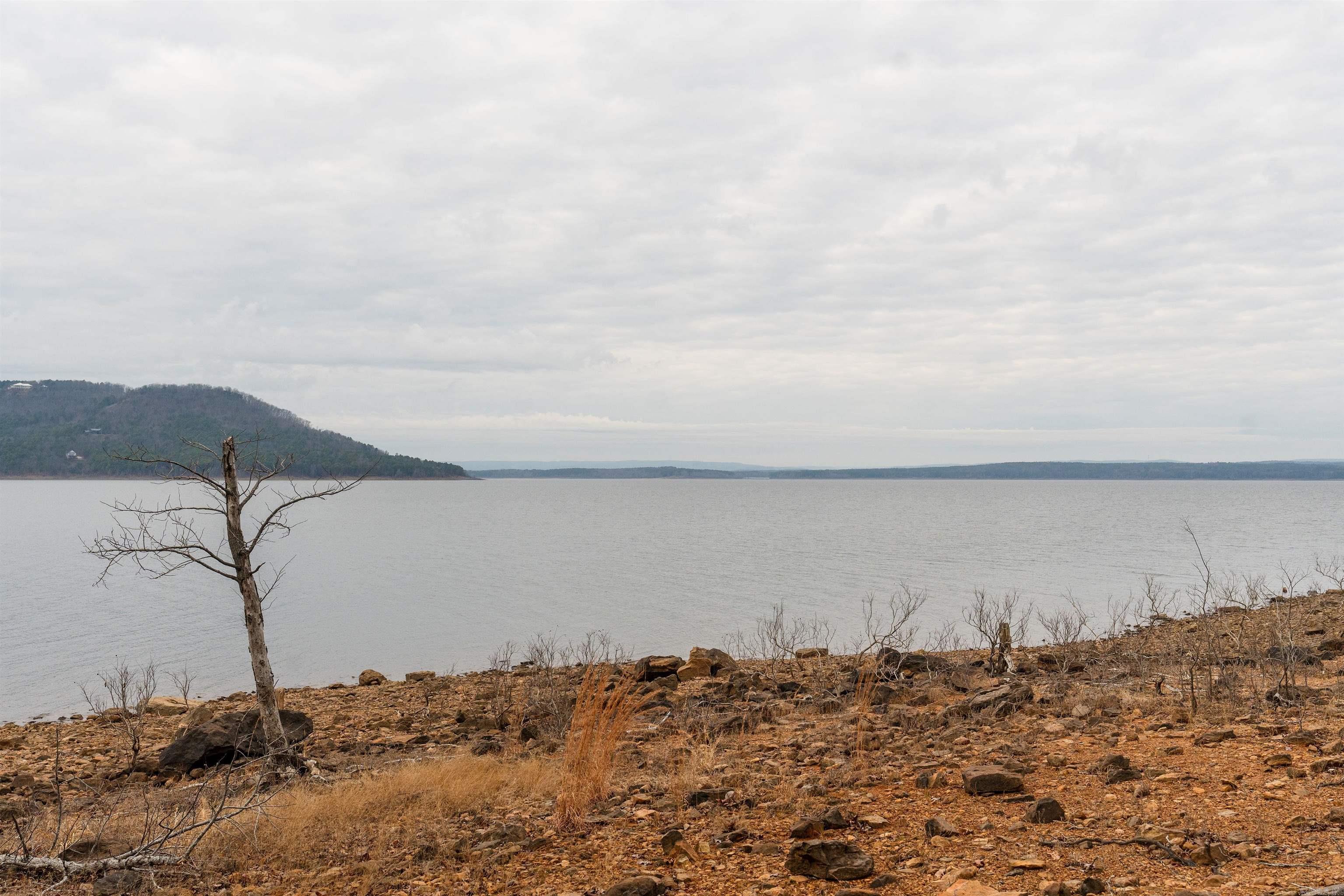 EI: ROND POINT - Residential