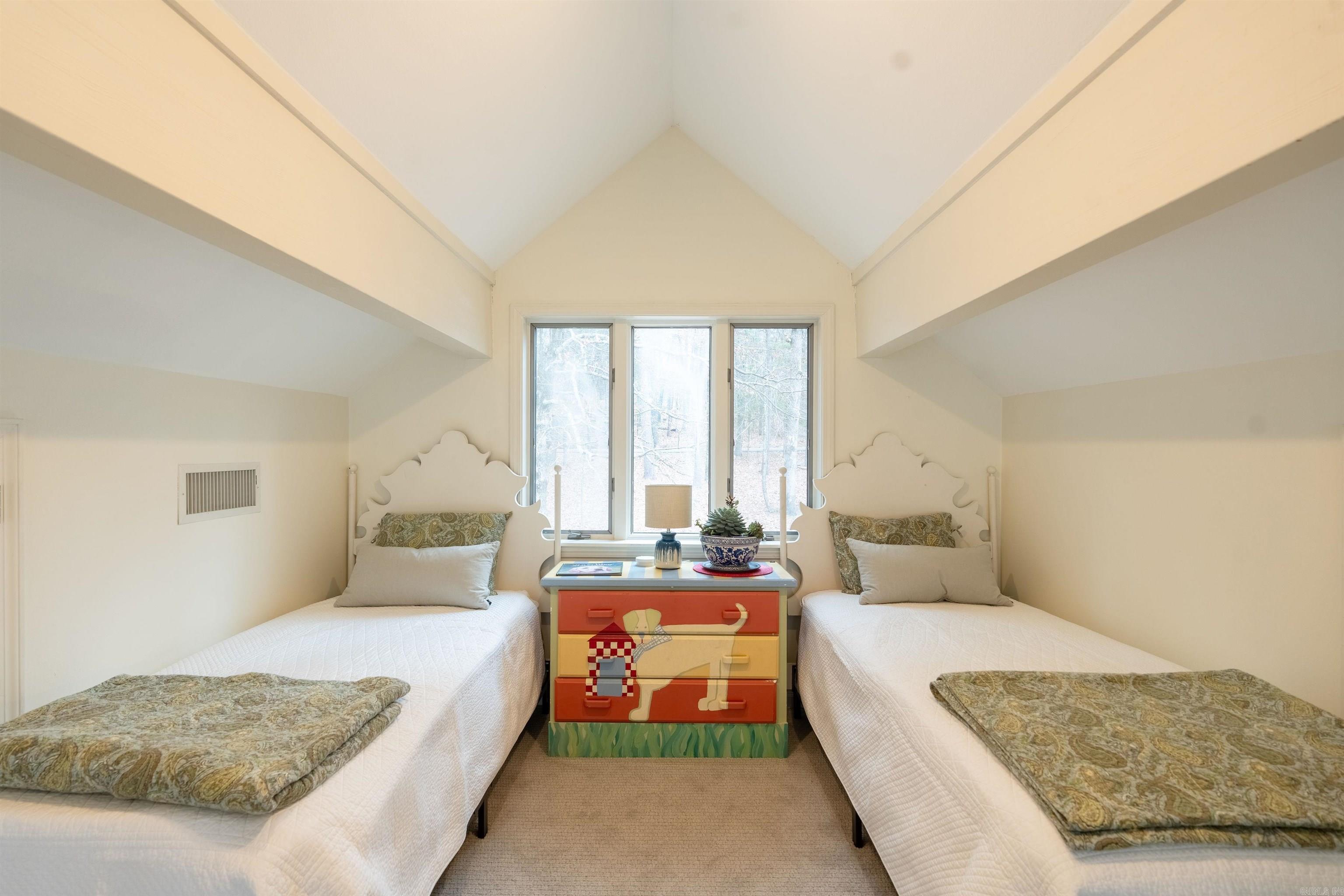 EI: ROND POINT - Residential