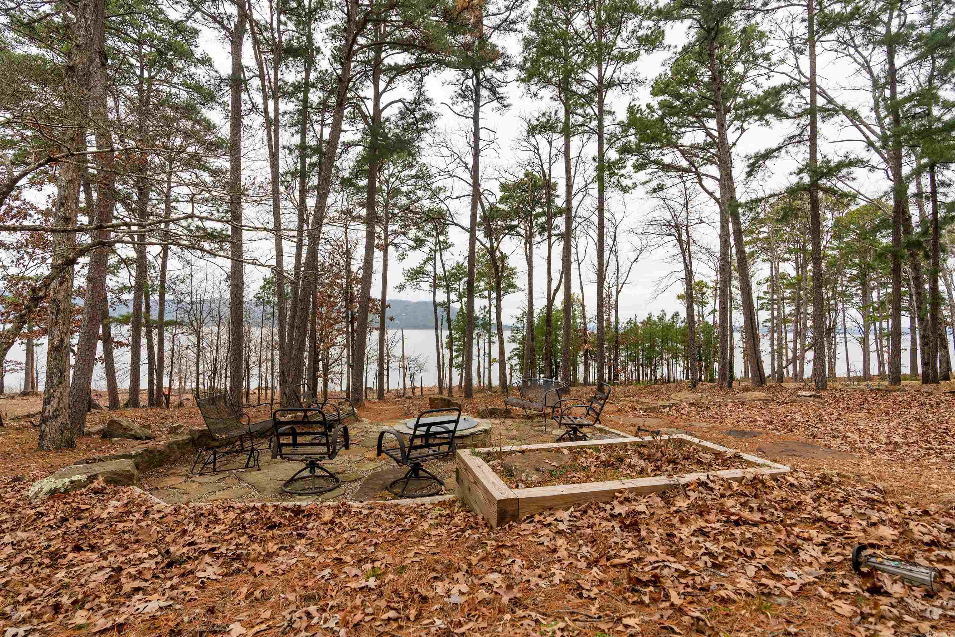 EI: ROND POINT - Residential