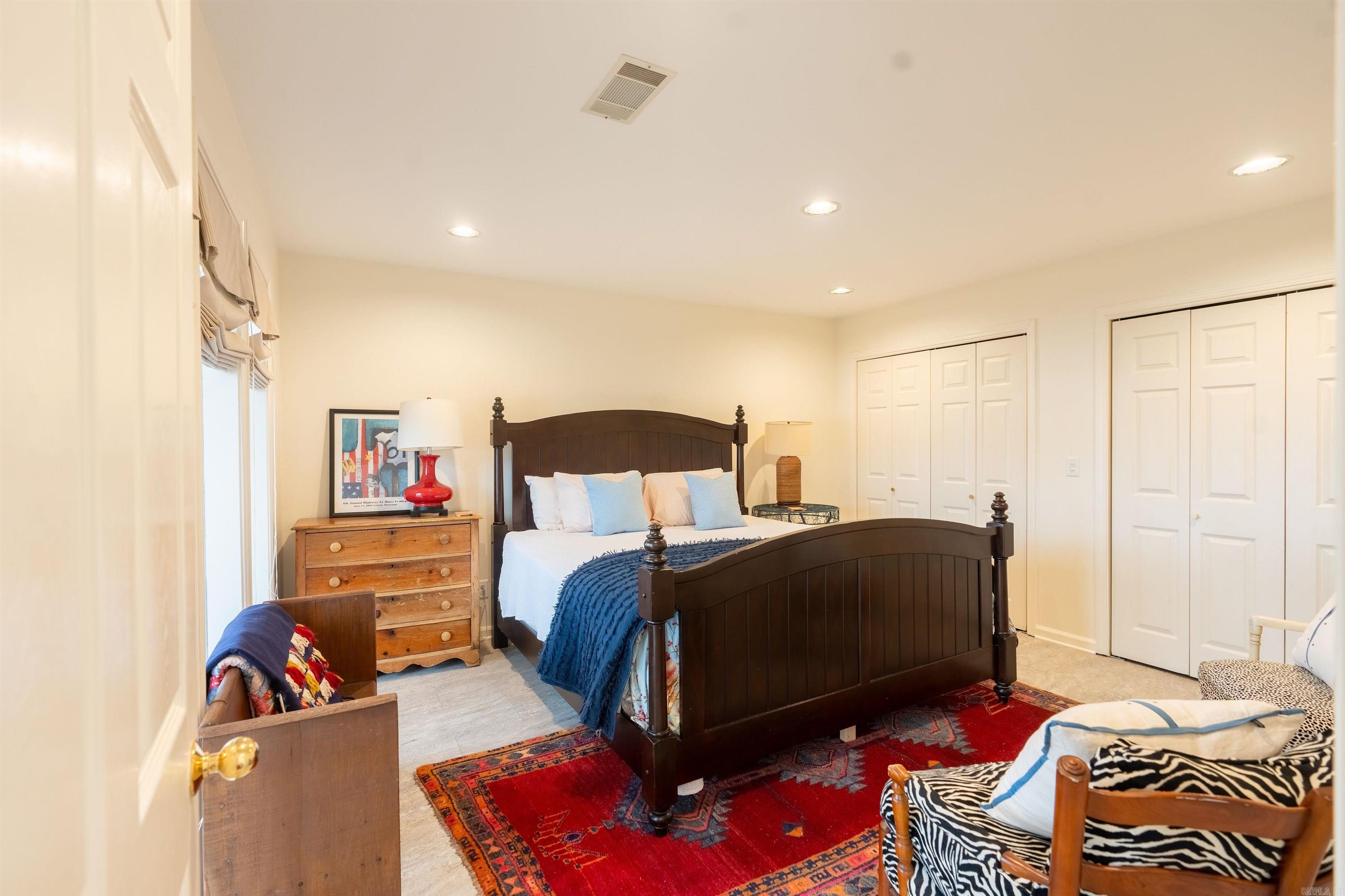 EI: ROND POINT - Residential