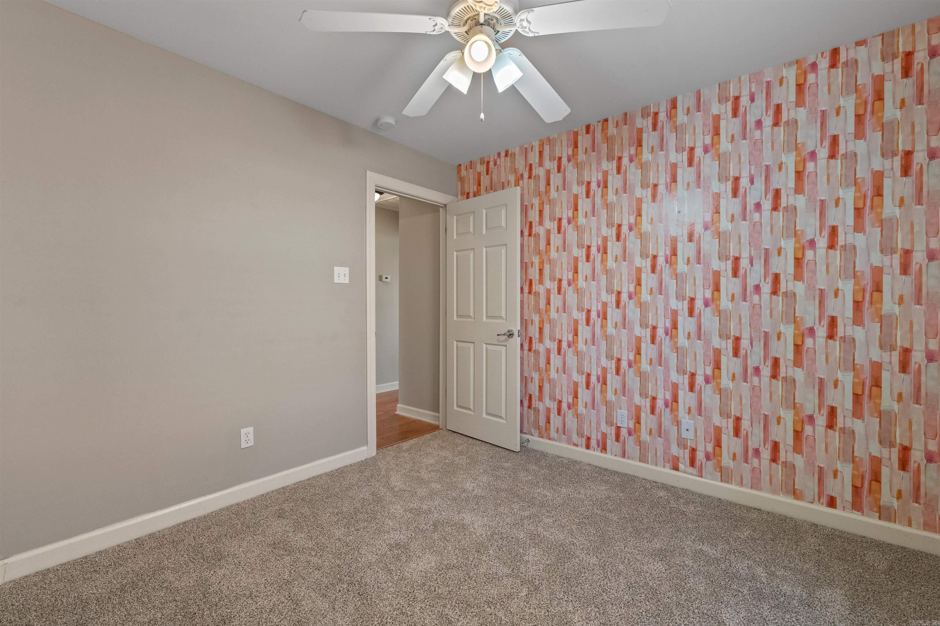 NORTHLAKE - Residential