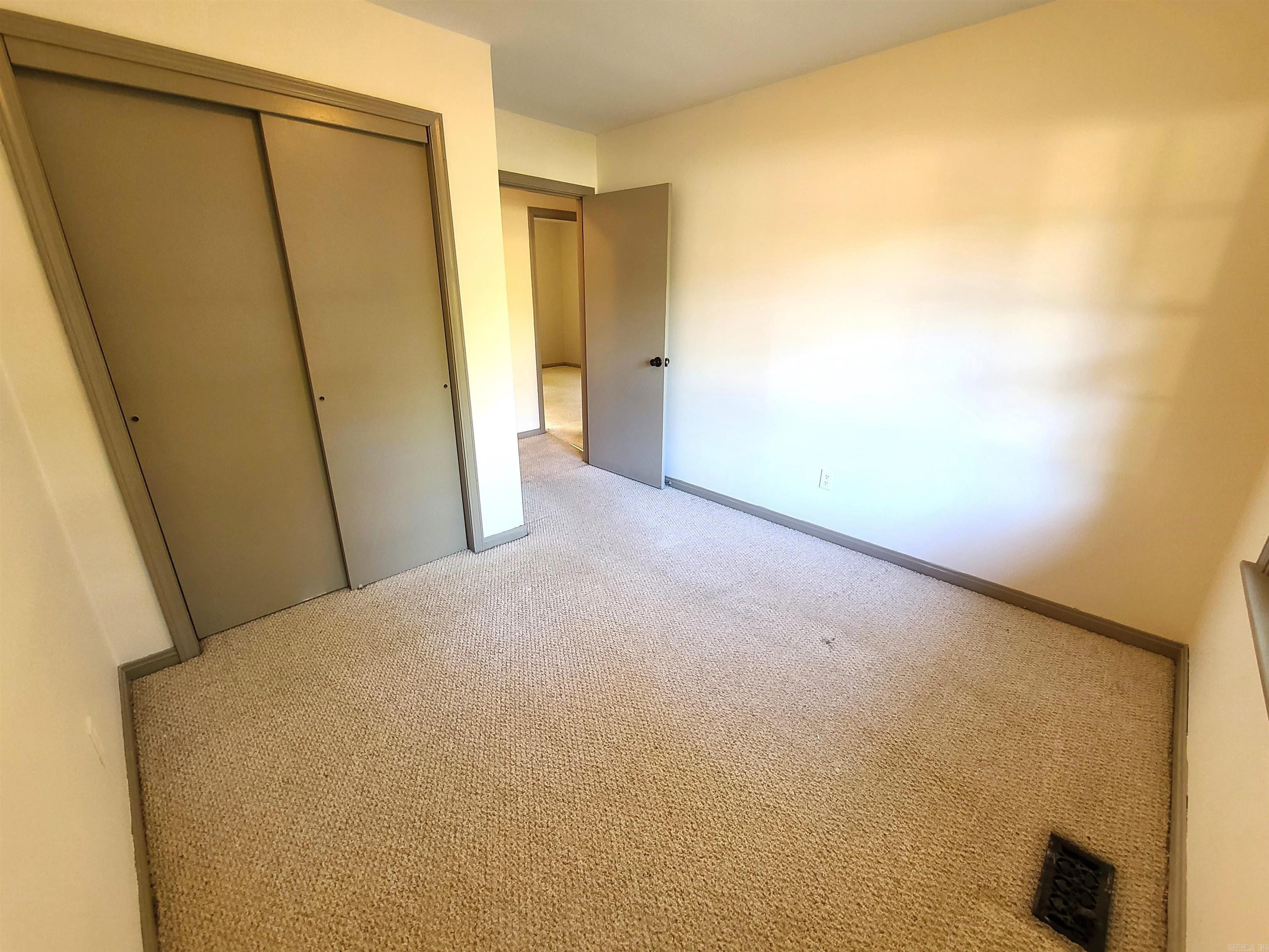 PIGGOTT - Residential