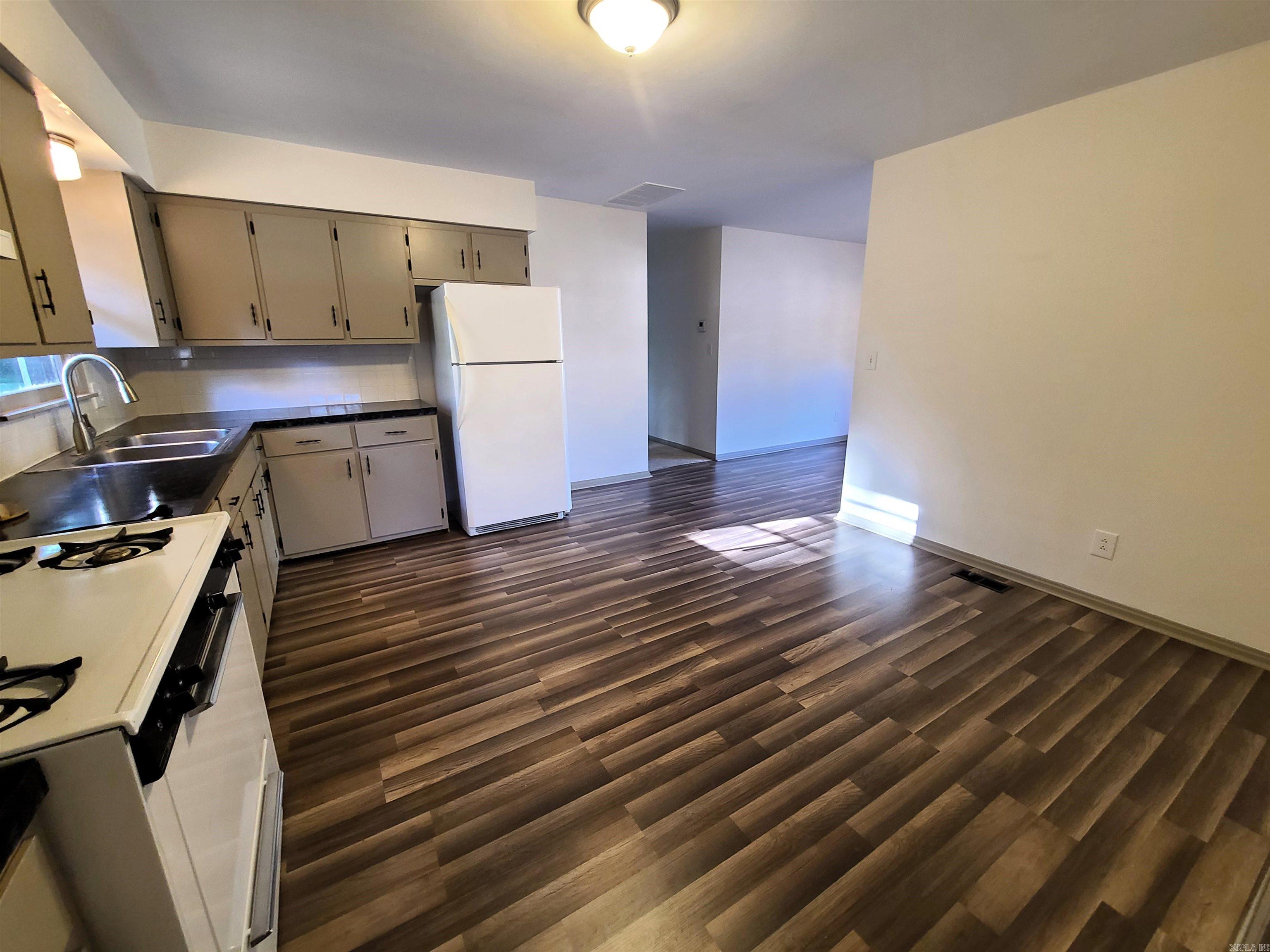 PIGGOTT - Residential