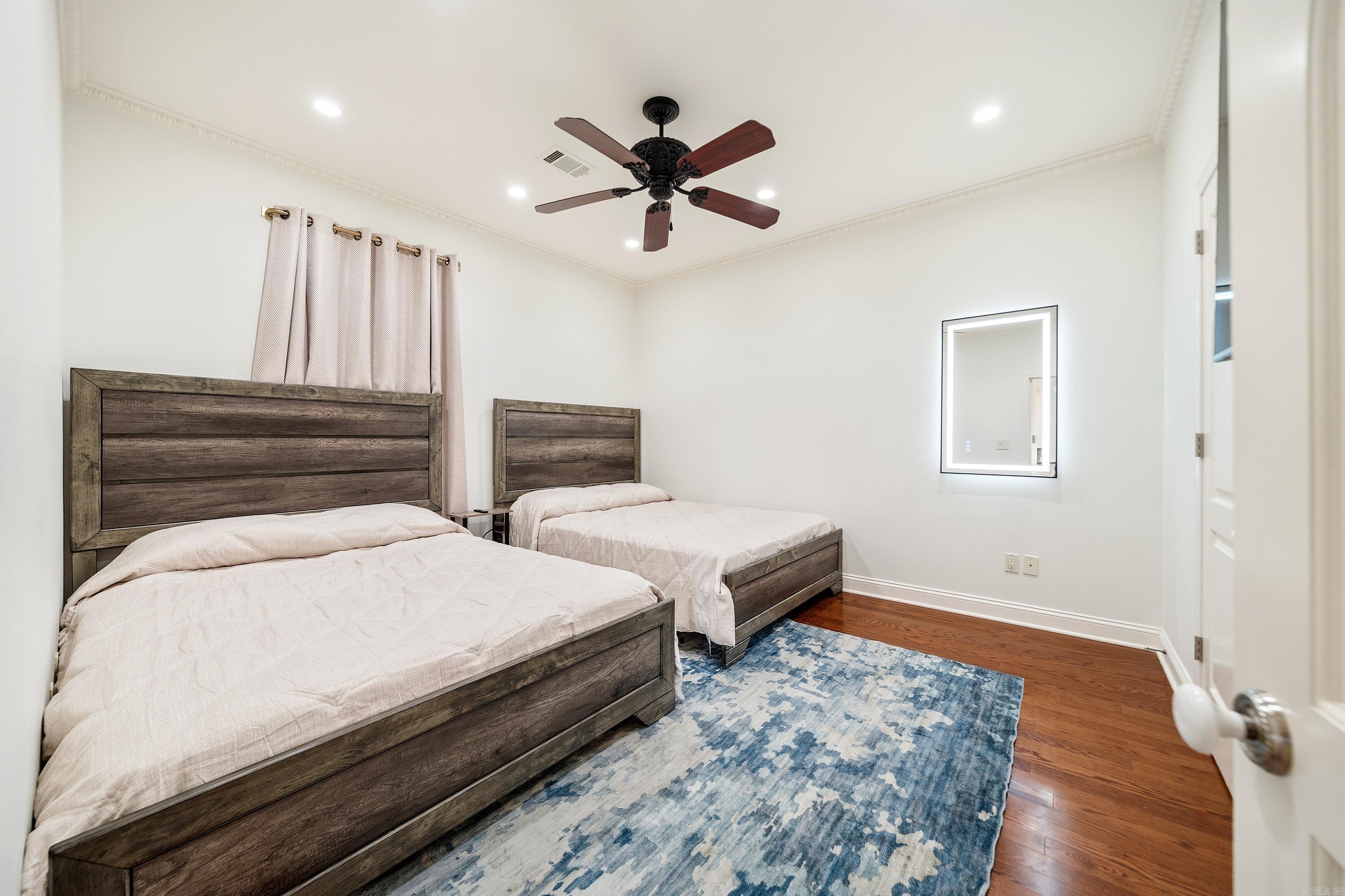 FIESTA BAY HPR - Residential