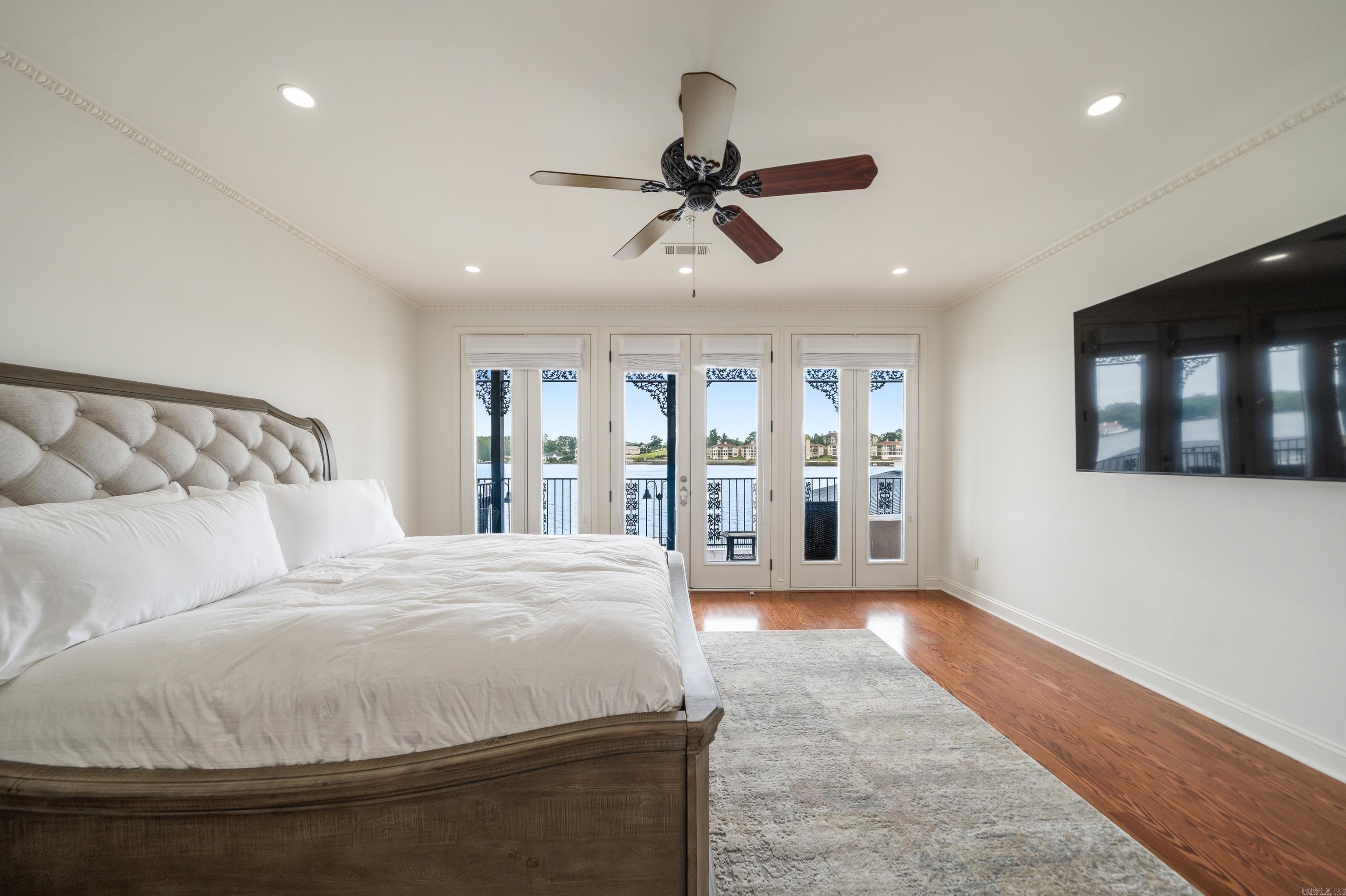 FIESTA BAY HPR - Residential