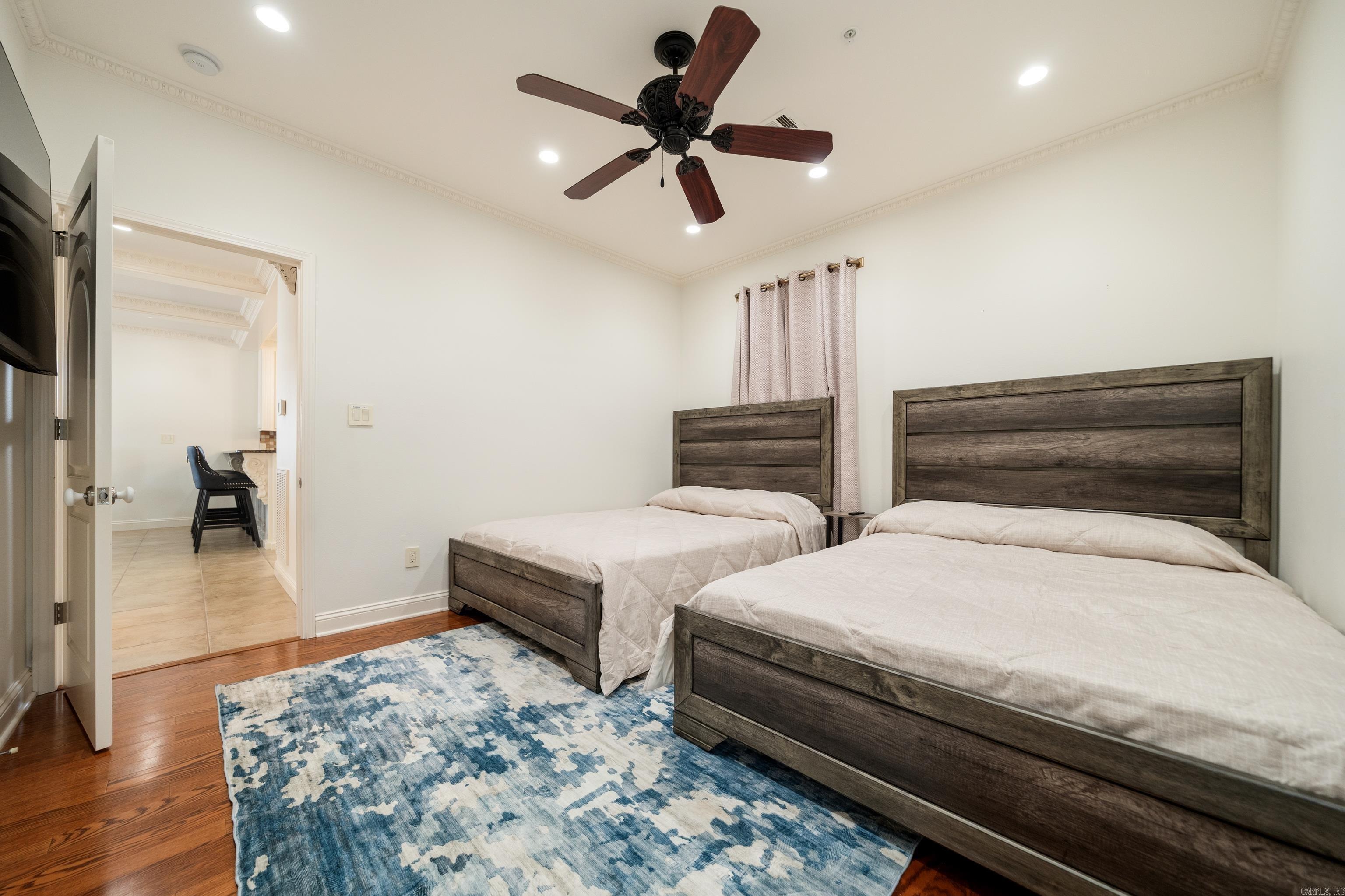 FIESTA BAY HPR - Residential