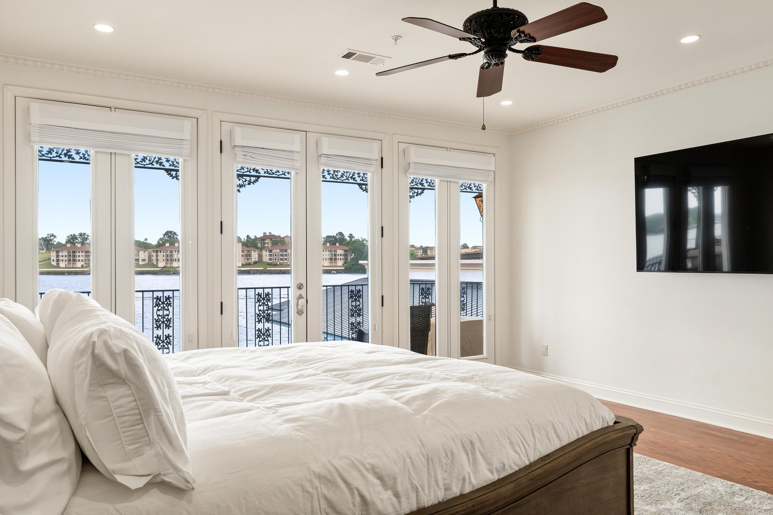 FIESTA BAY HPR - Residential