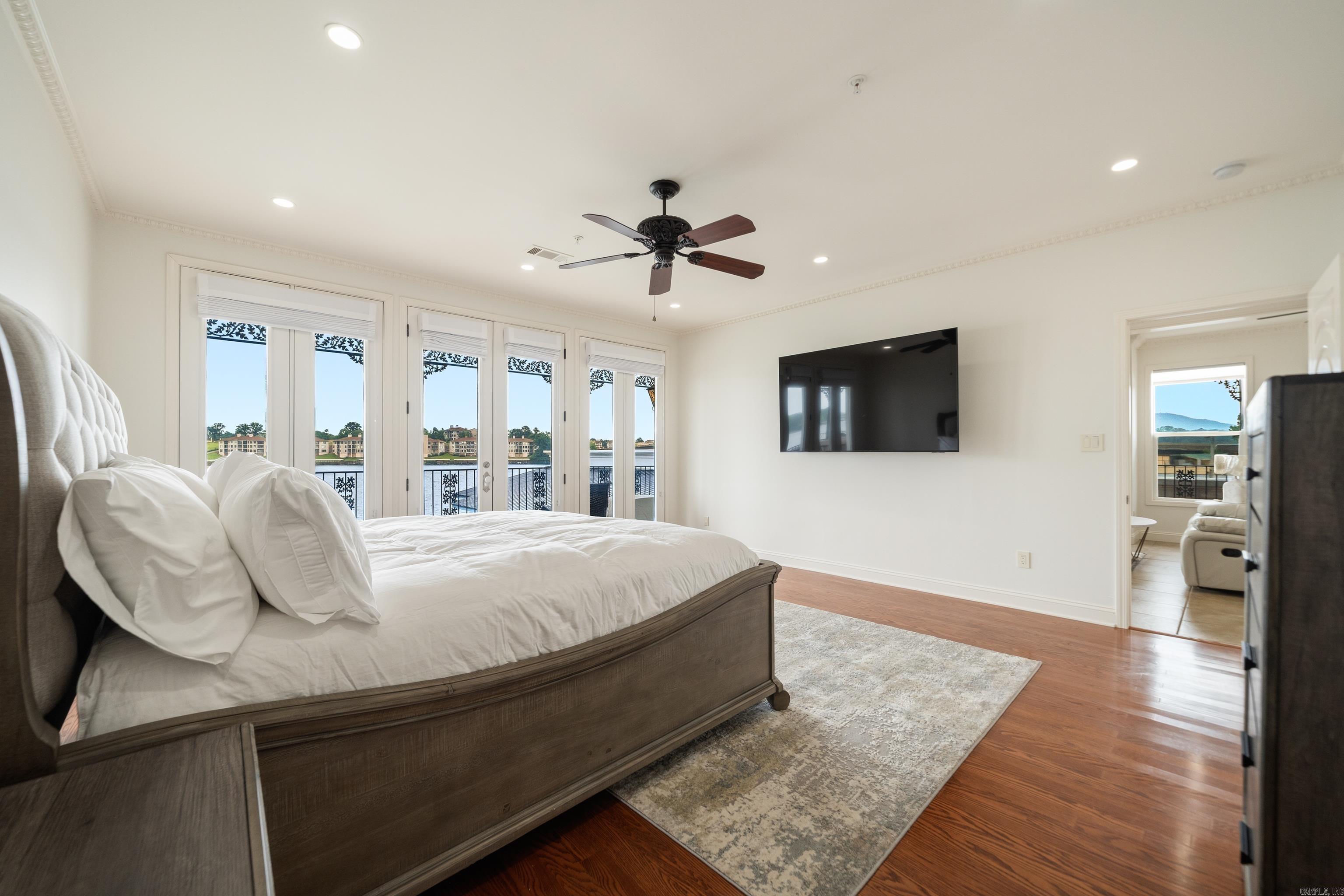 FIESTA BAY HPR - Residential