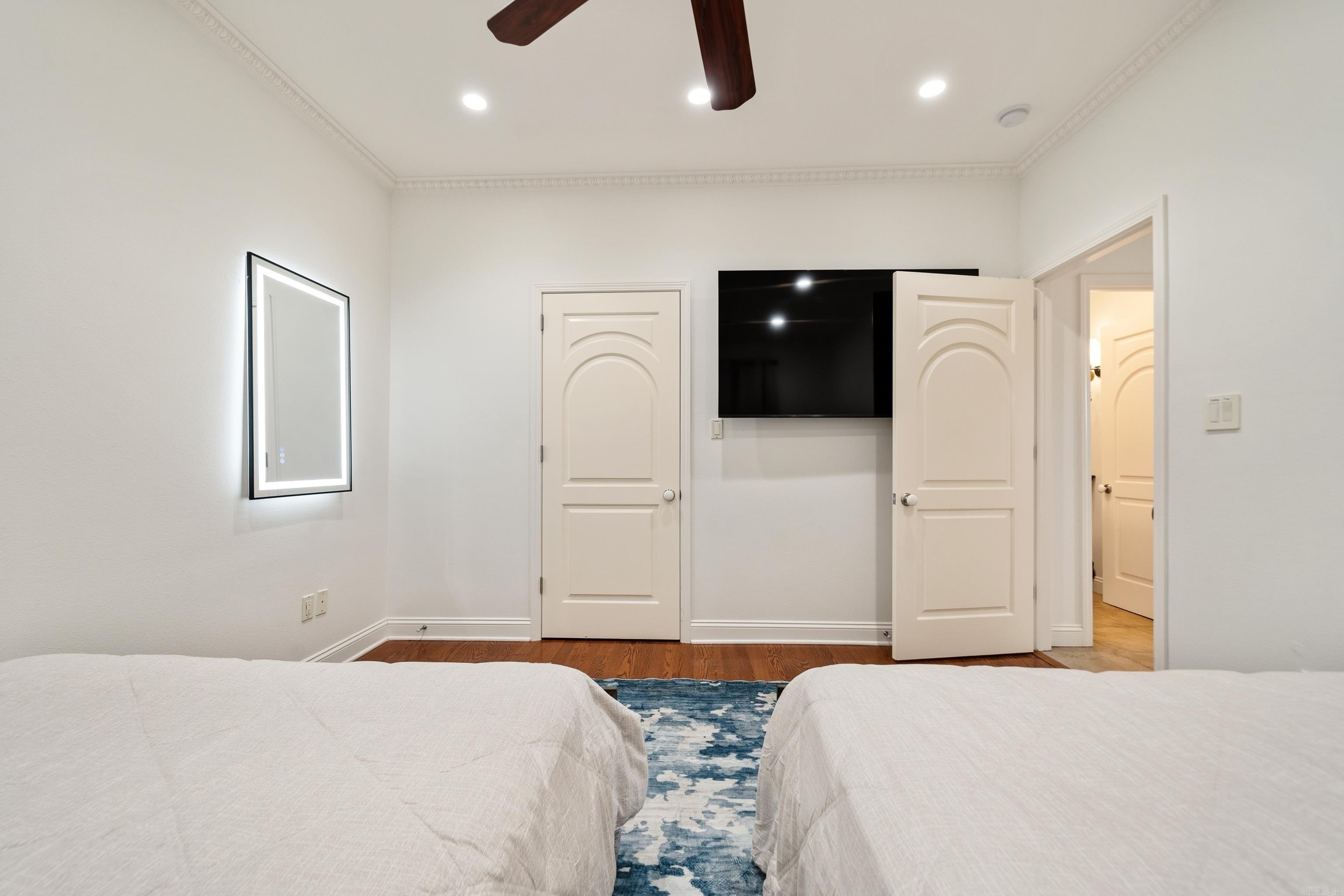 FIESTA BAY HPR - Residential