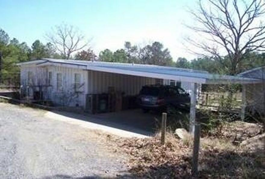 3bd 2 bath on 4 acres