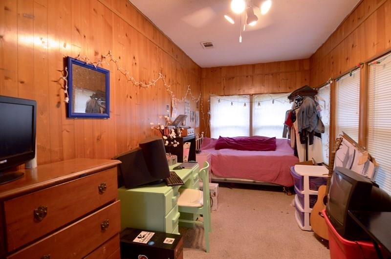 BEACHES - Residential