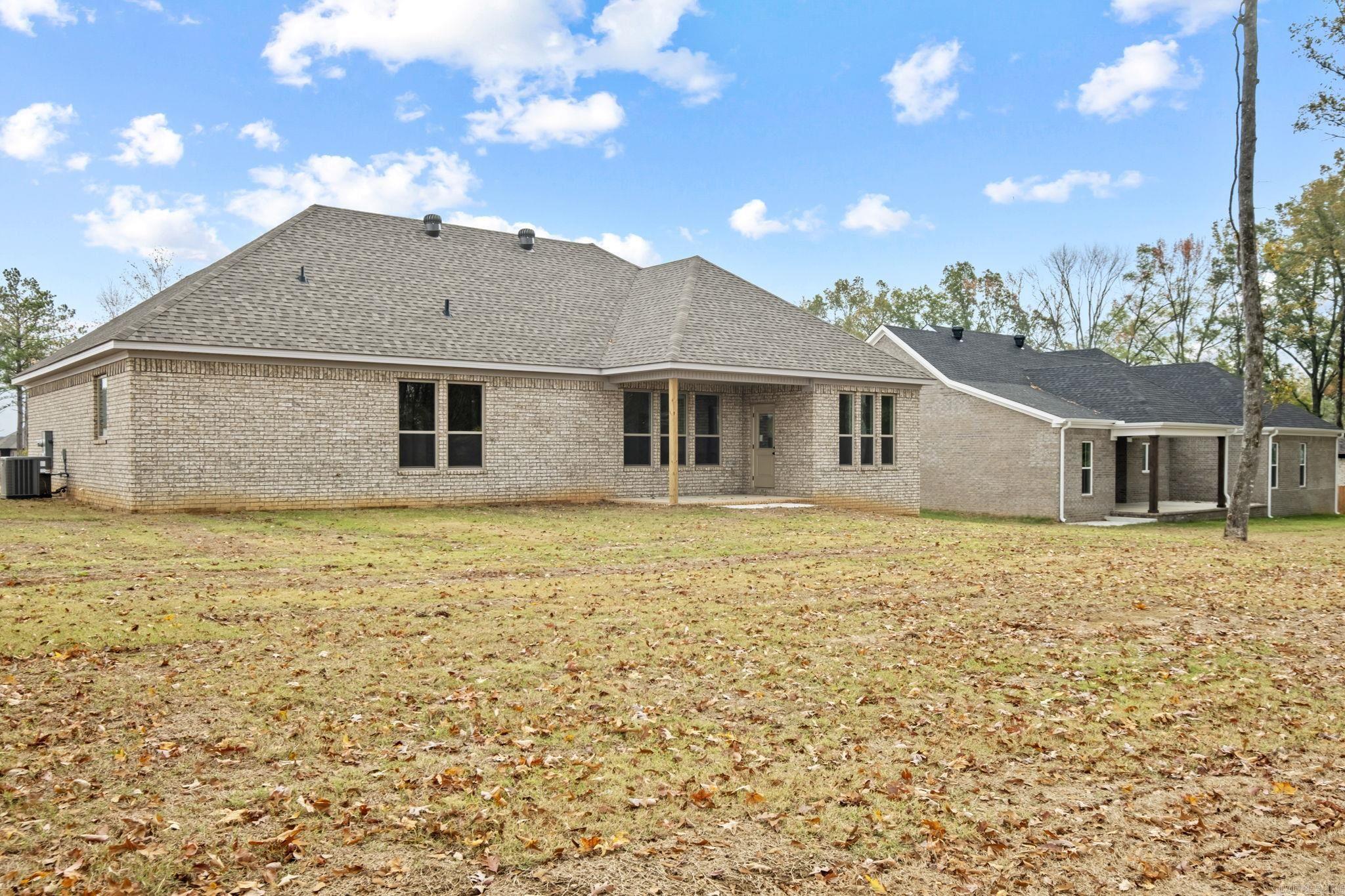 HIDDEN VALLEY ESTATES - Residential