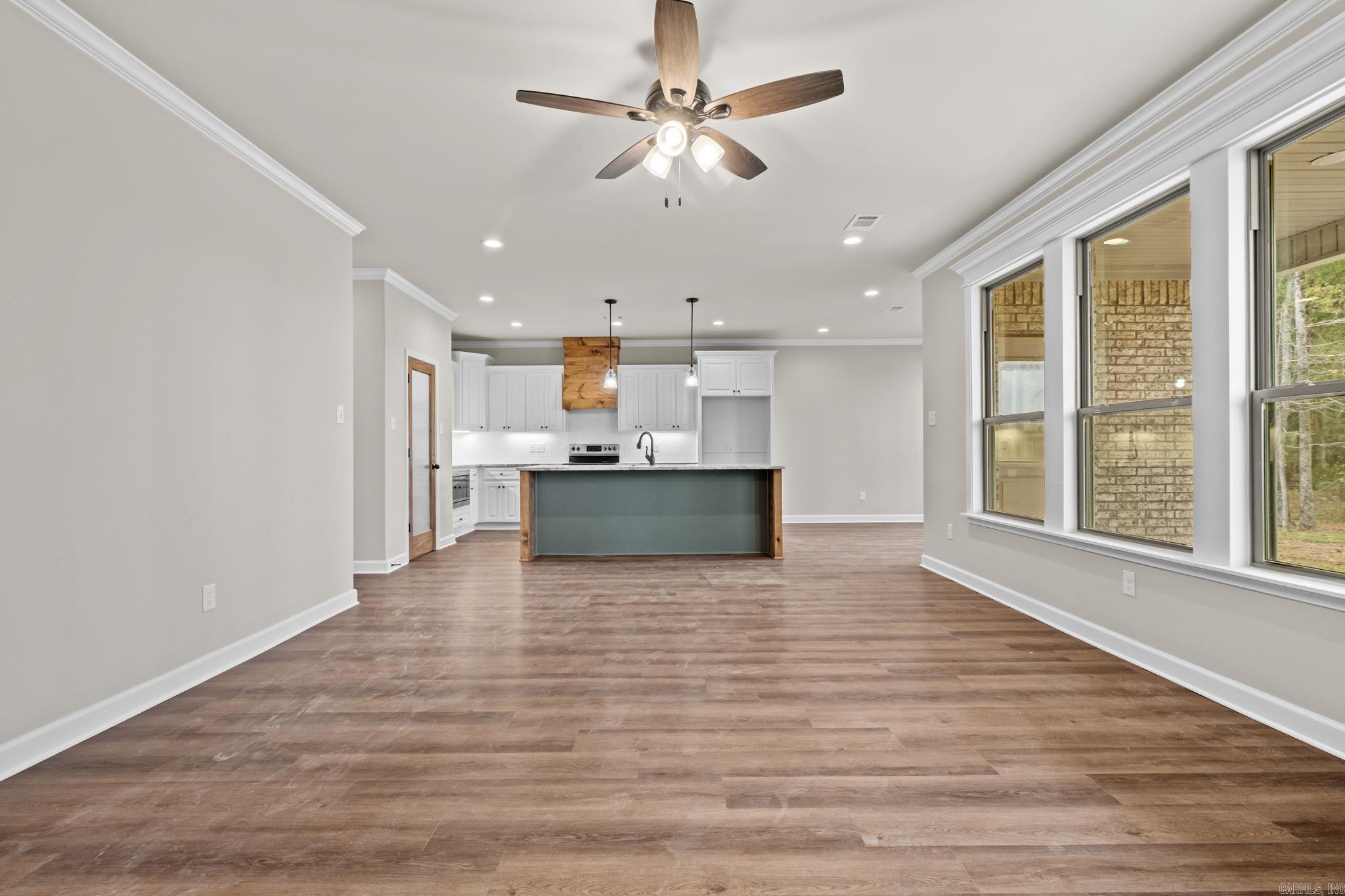 HIDDEN VALLEY ESTATES - Residential