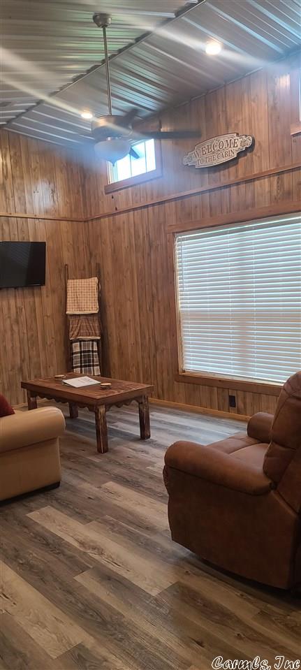 Rural Mena - Residential