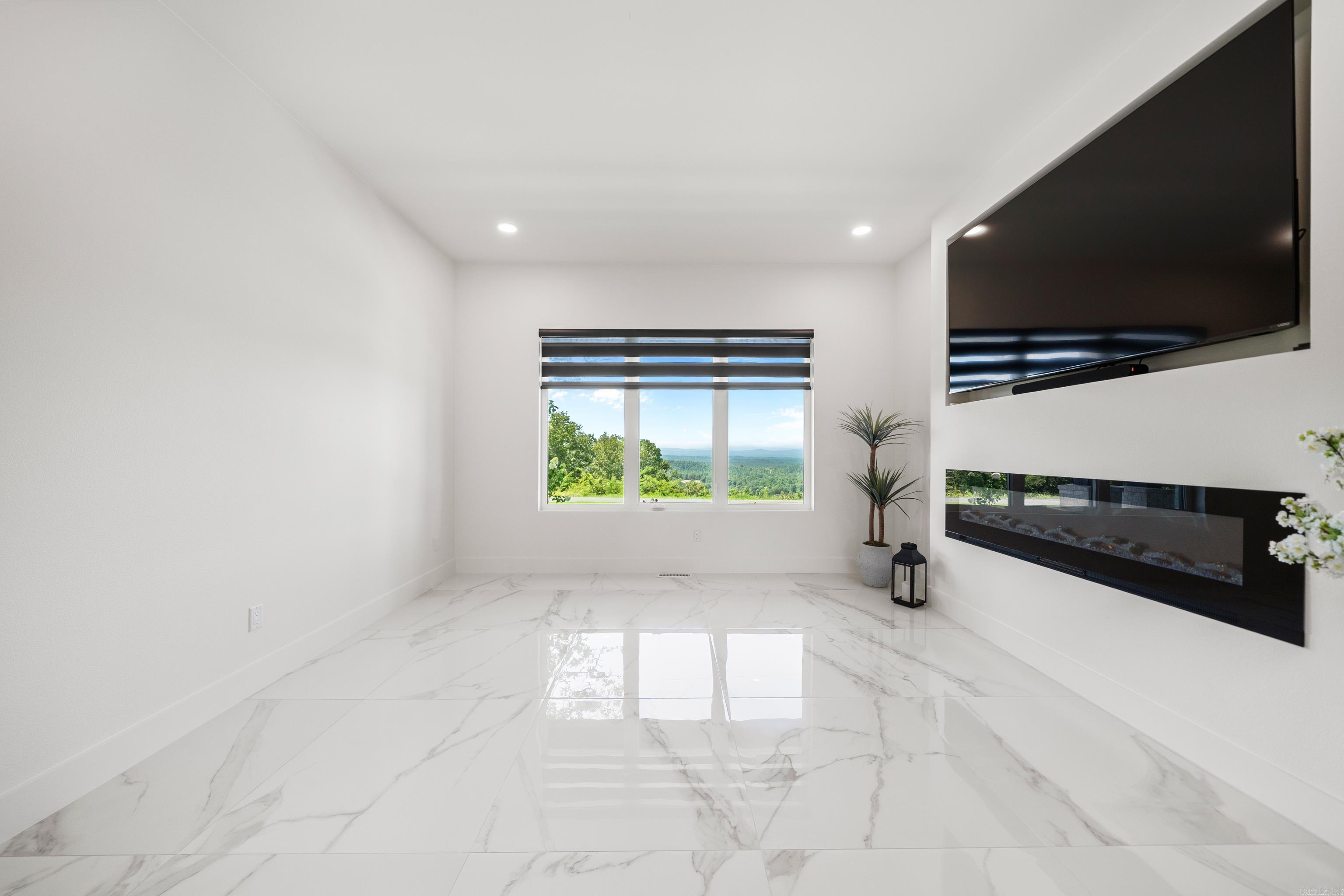 North Lake Estates - Residential