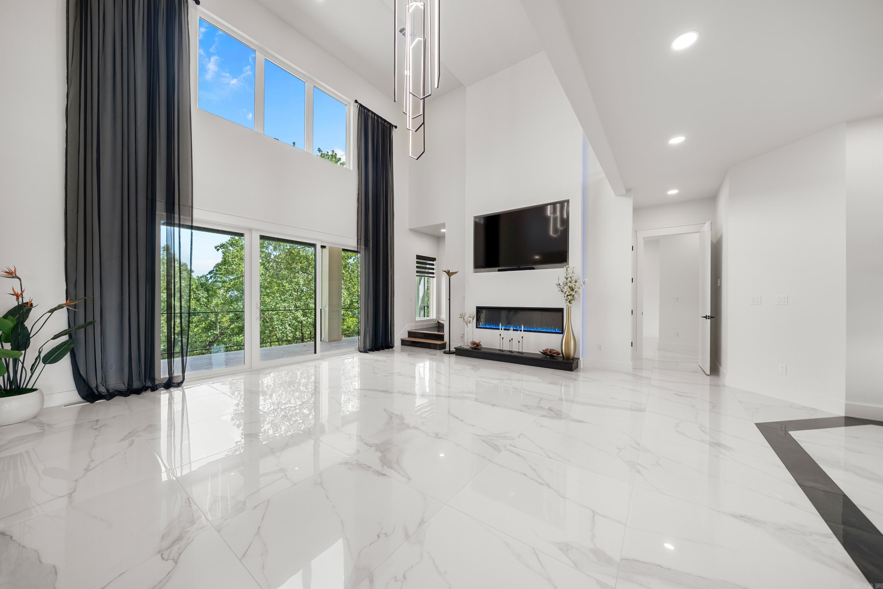 North Lake Estates - Residential