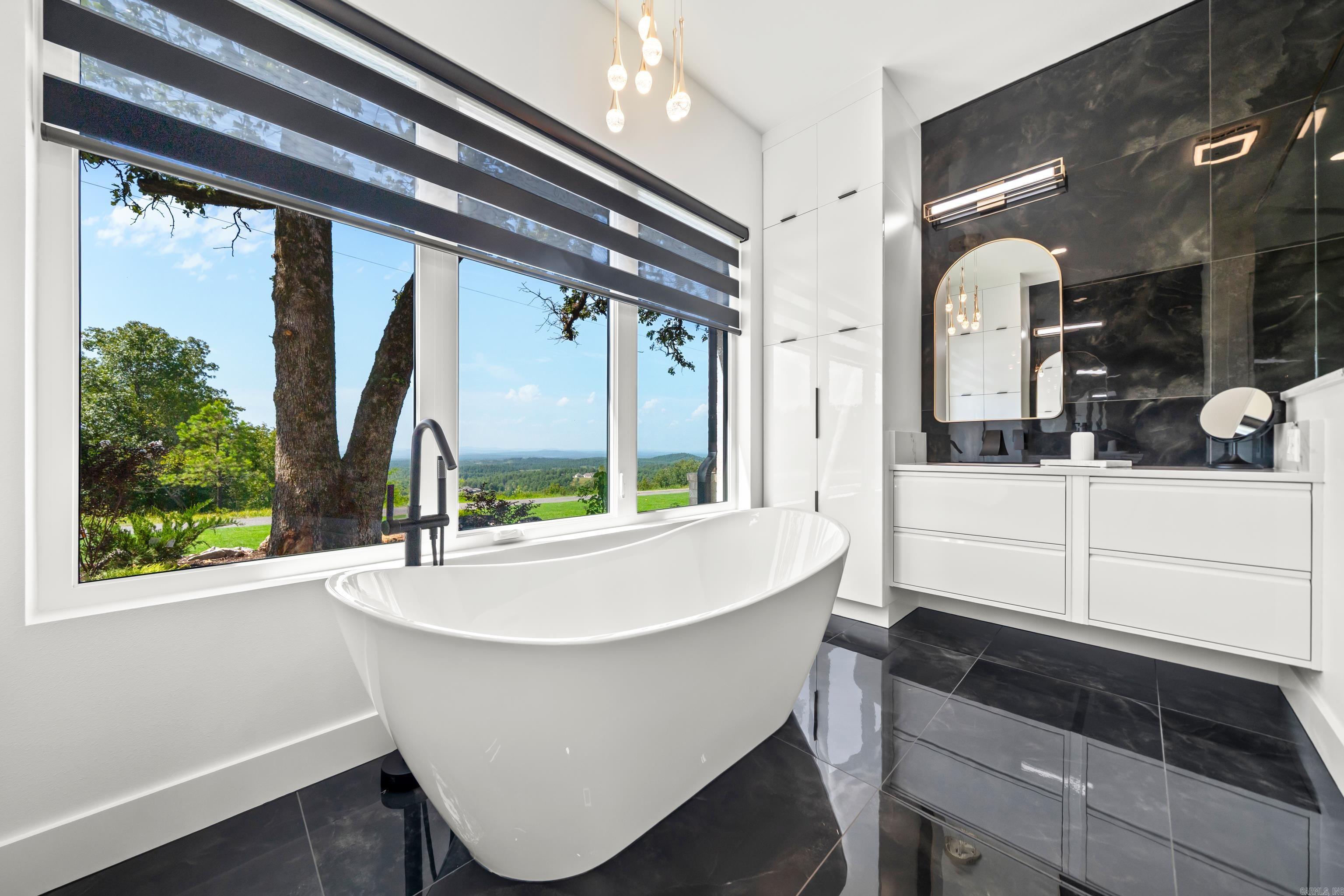 North Lake Estates - Residential