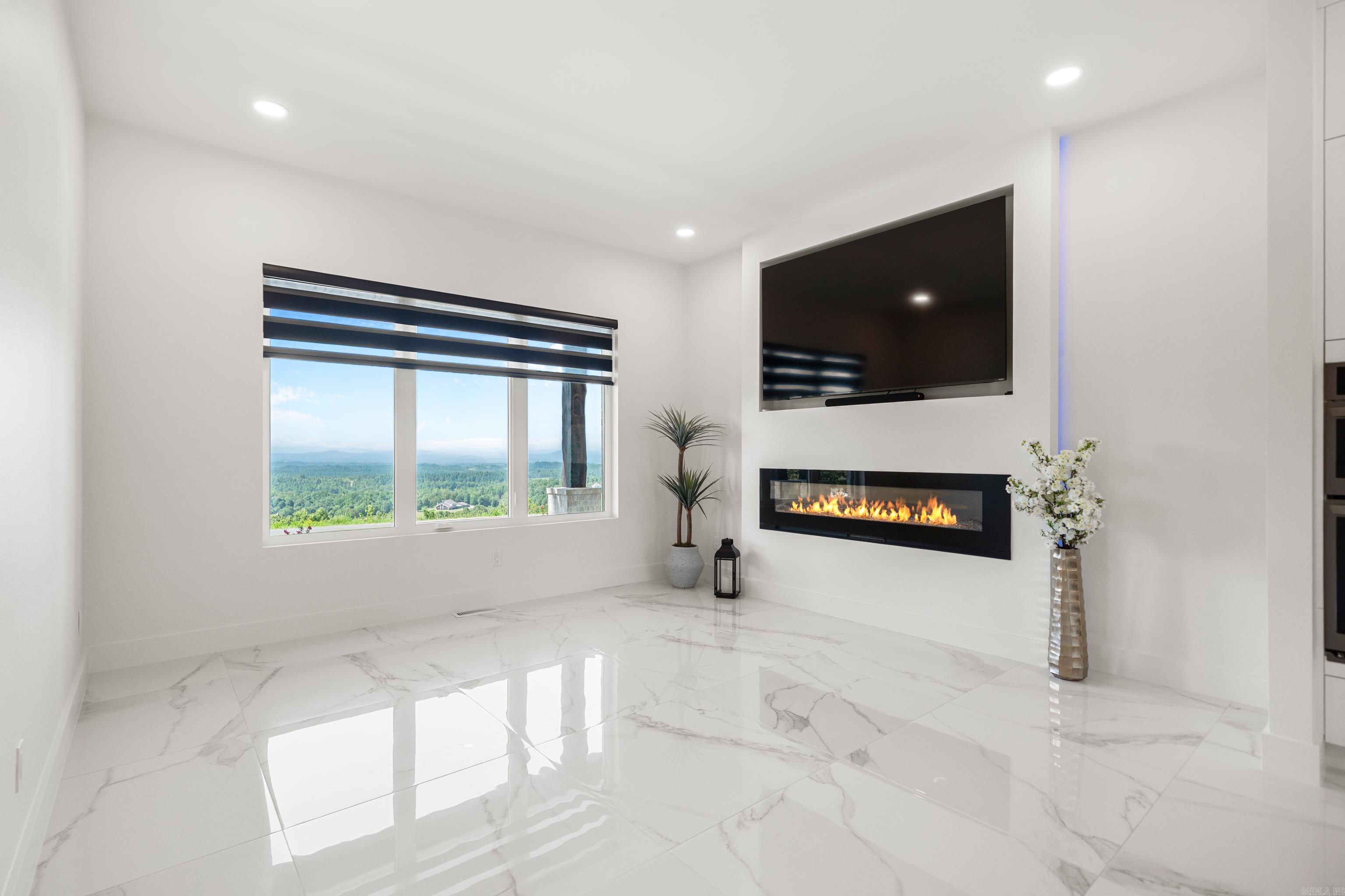 North Lake Estates - Residential