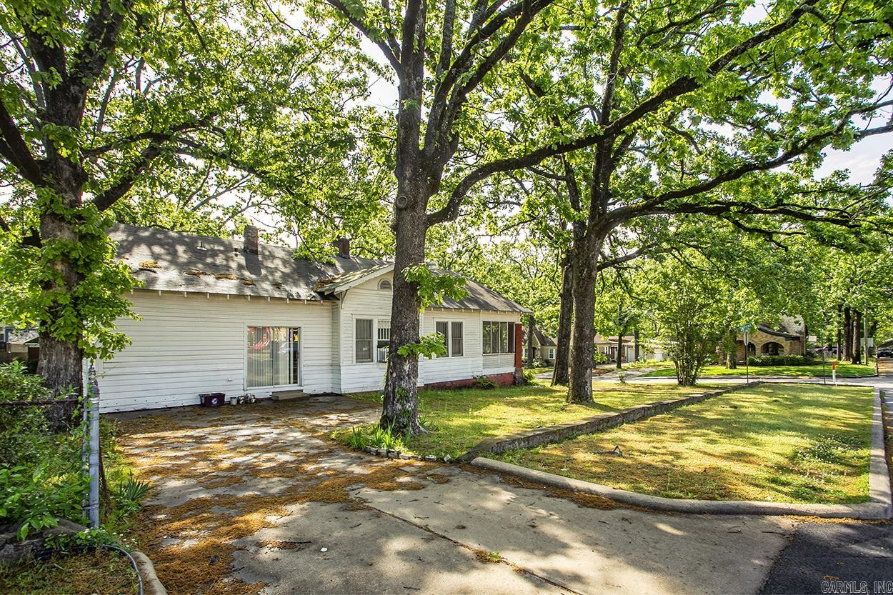 PULASKI HEIGHTS - Residential