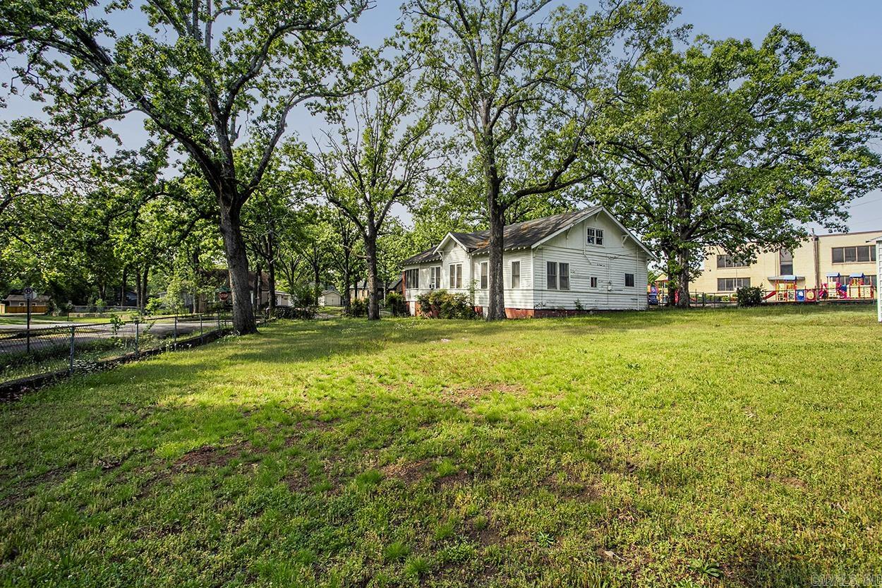 PULASKI HEIGHTS - Residential