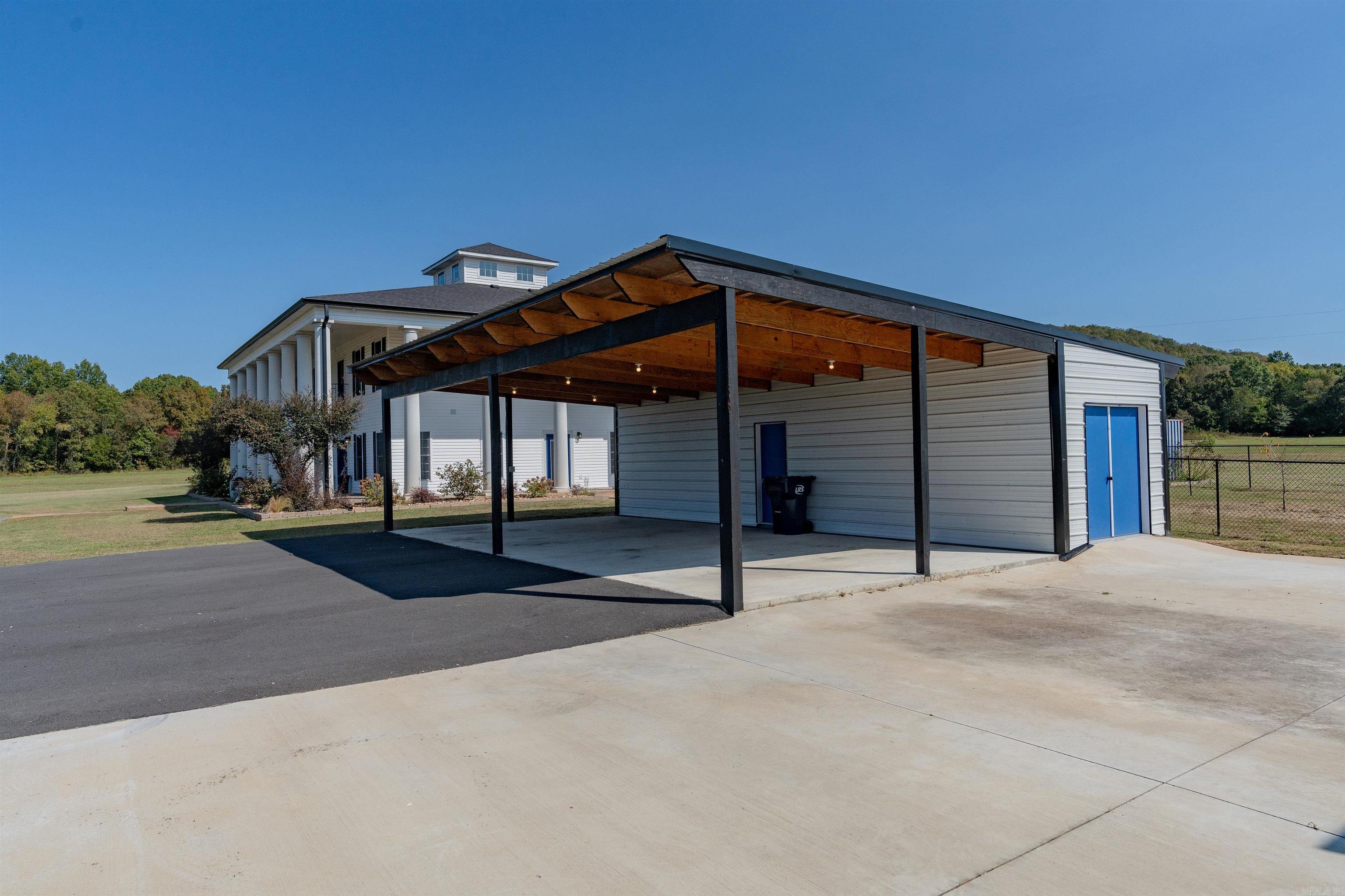 Metes & Bounds - Residential