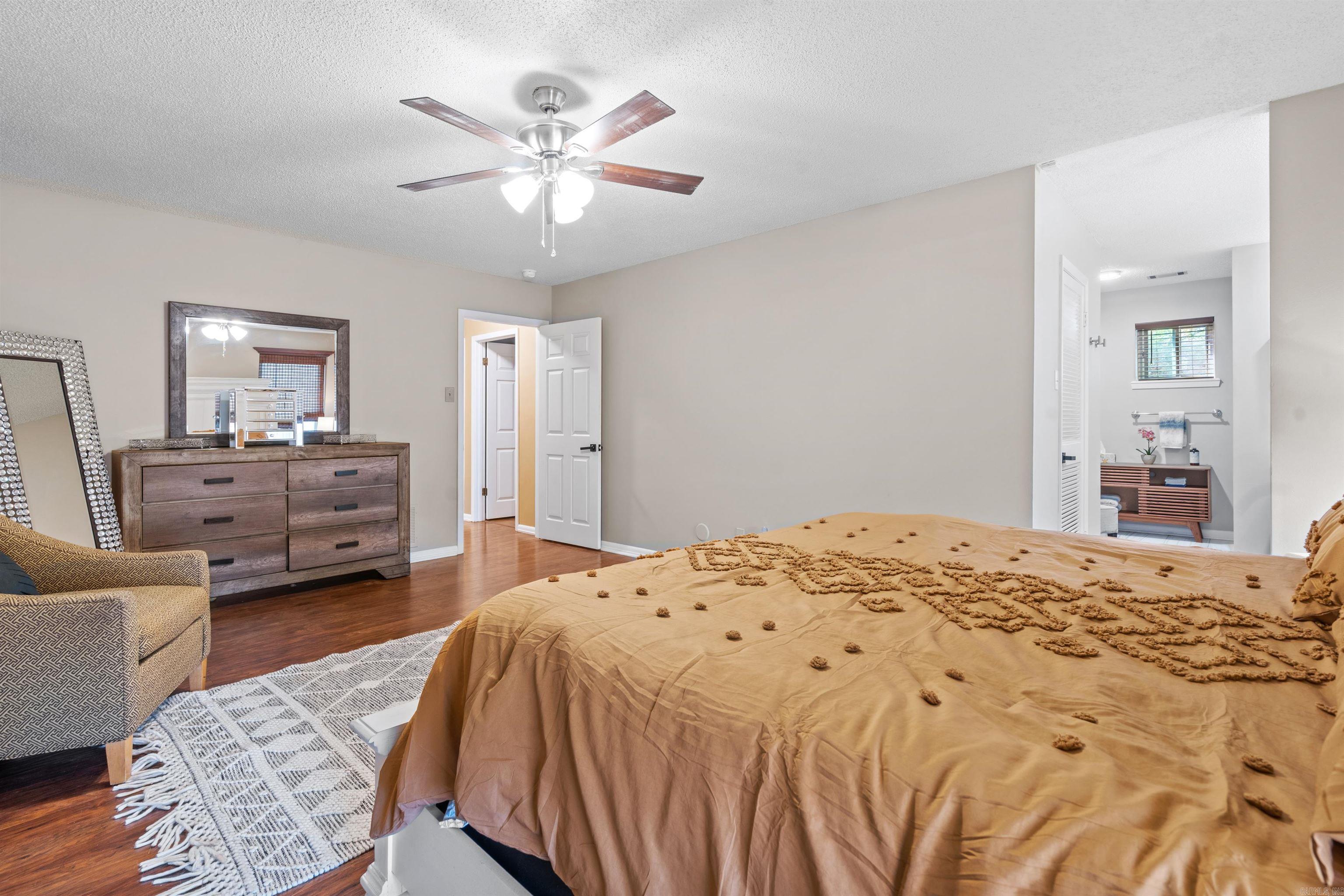 BEVERLY HILLS - Residential