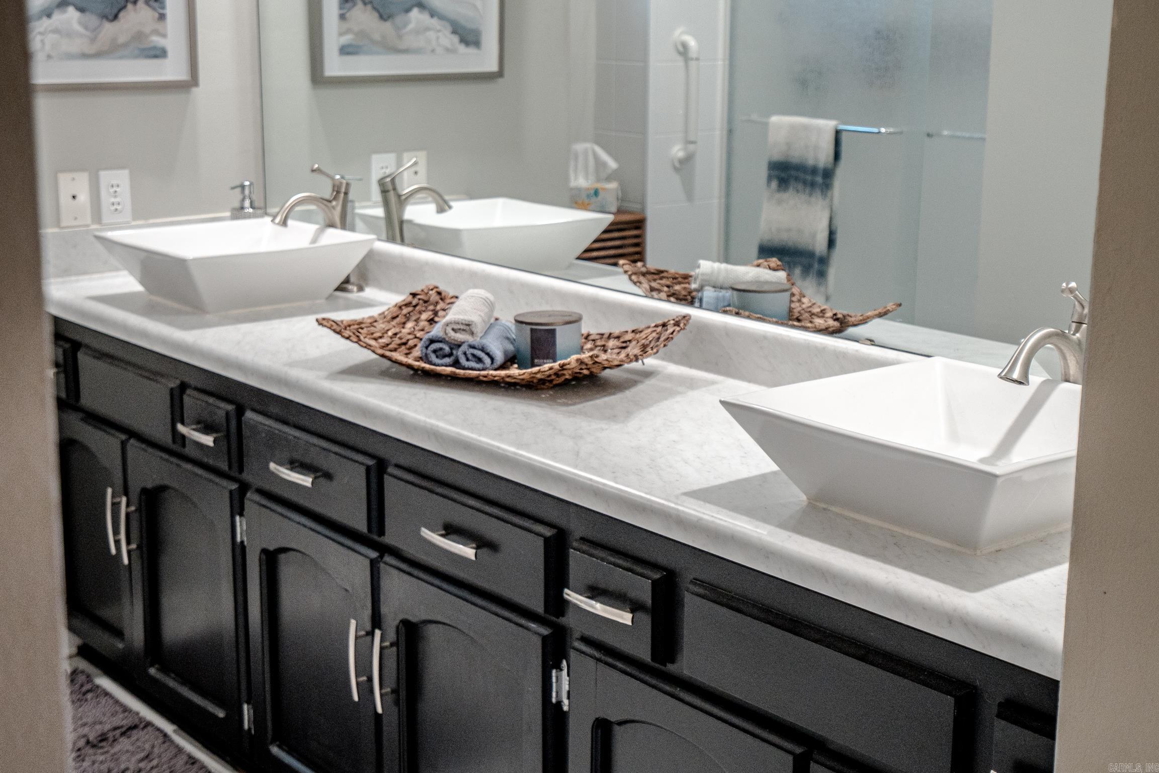 BEVERLY HILLS - Residential