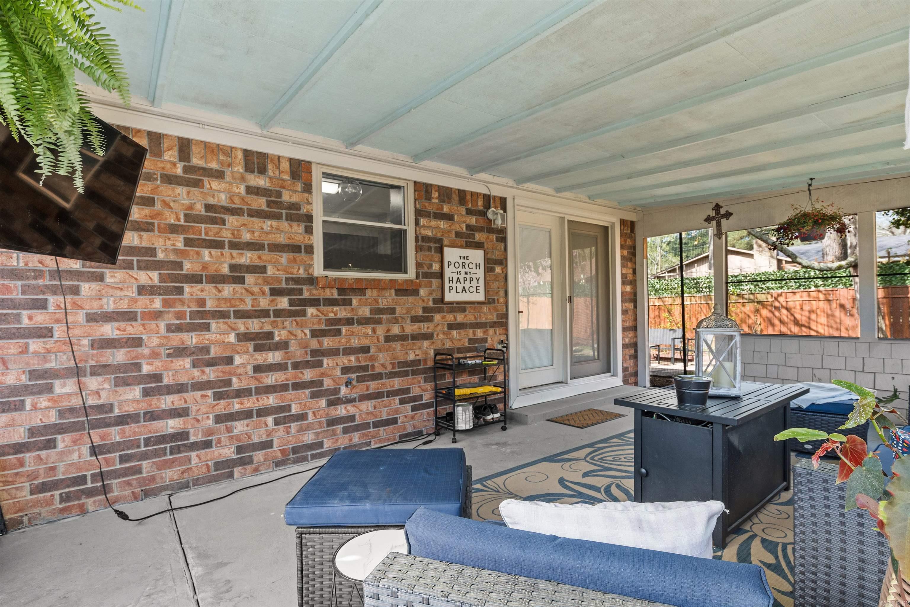 BEVERLY HILLS - Residential