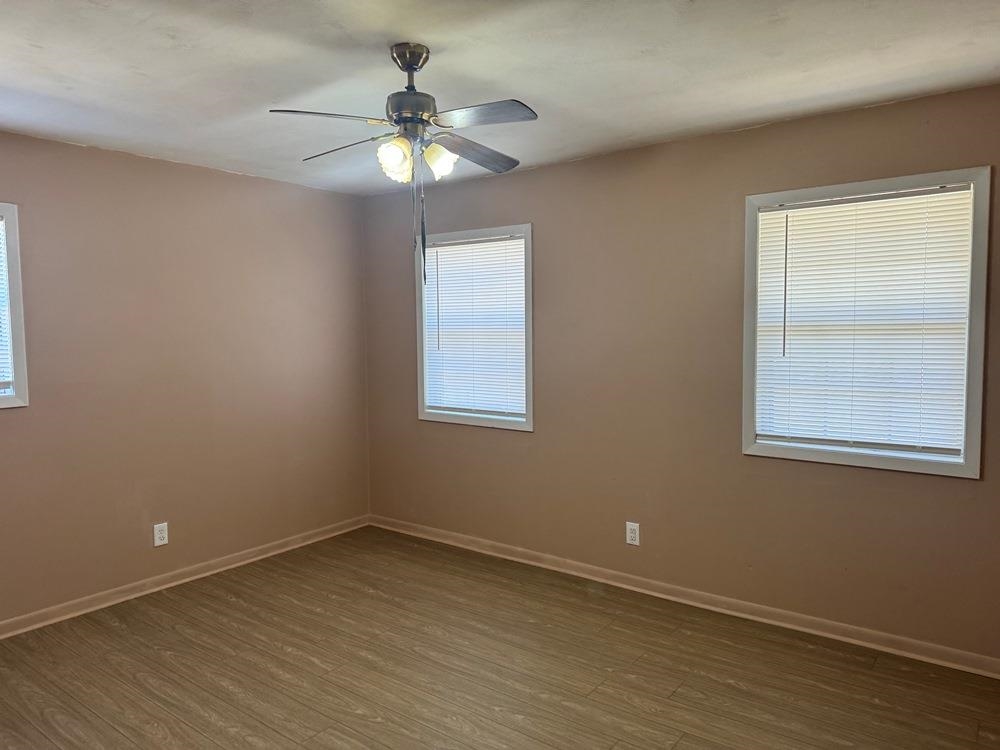 EIGHTH - Residential