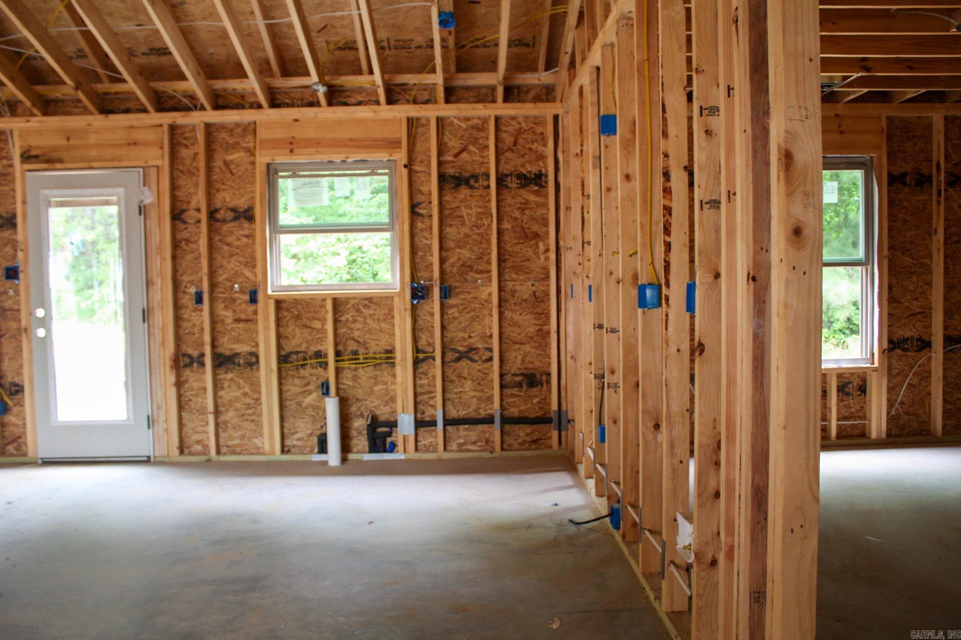 PAW'S PLACE - Residential